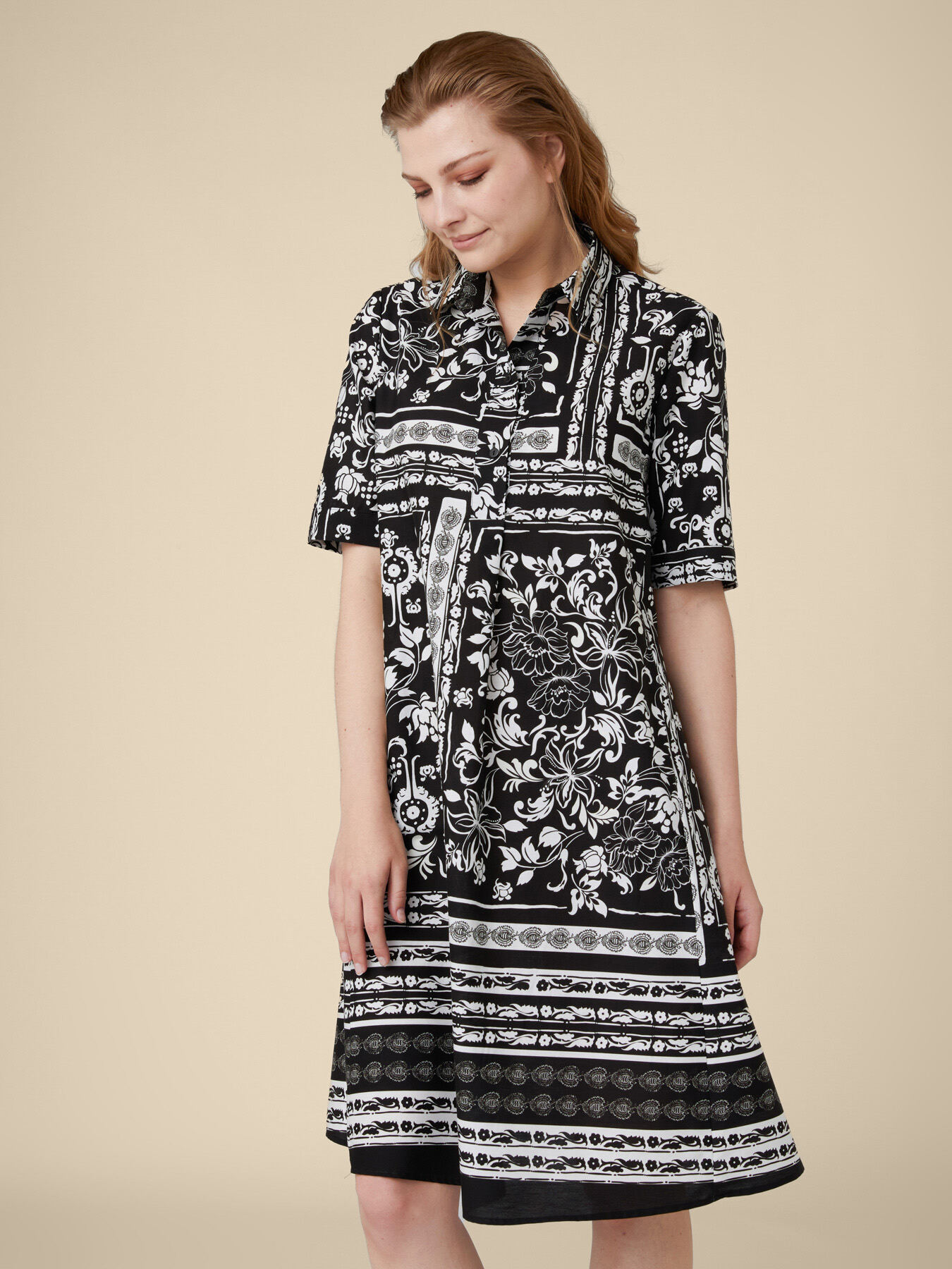 ABITO STAMPATO image number 2