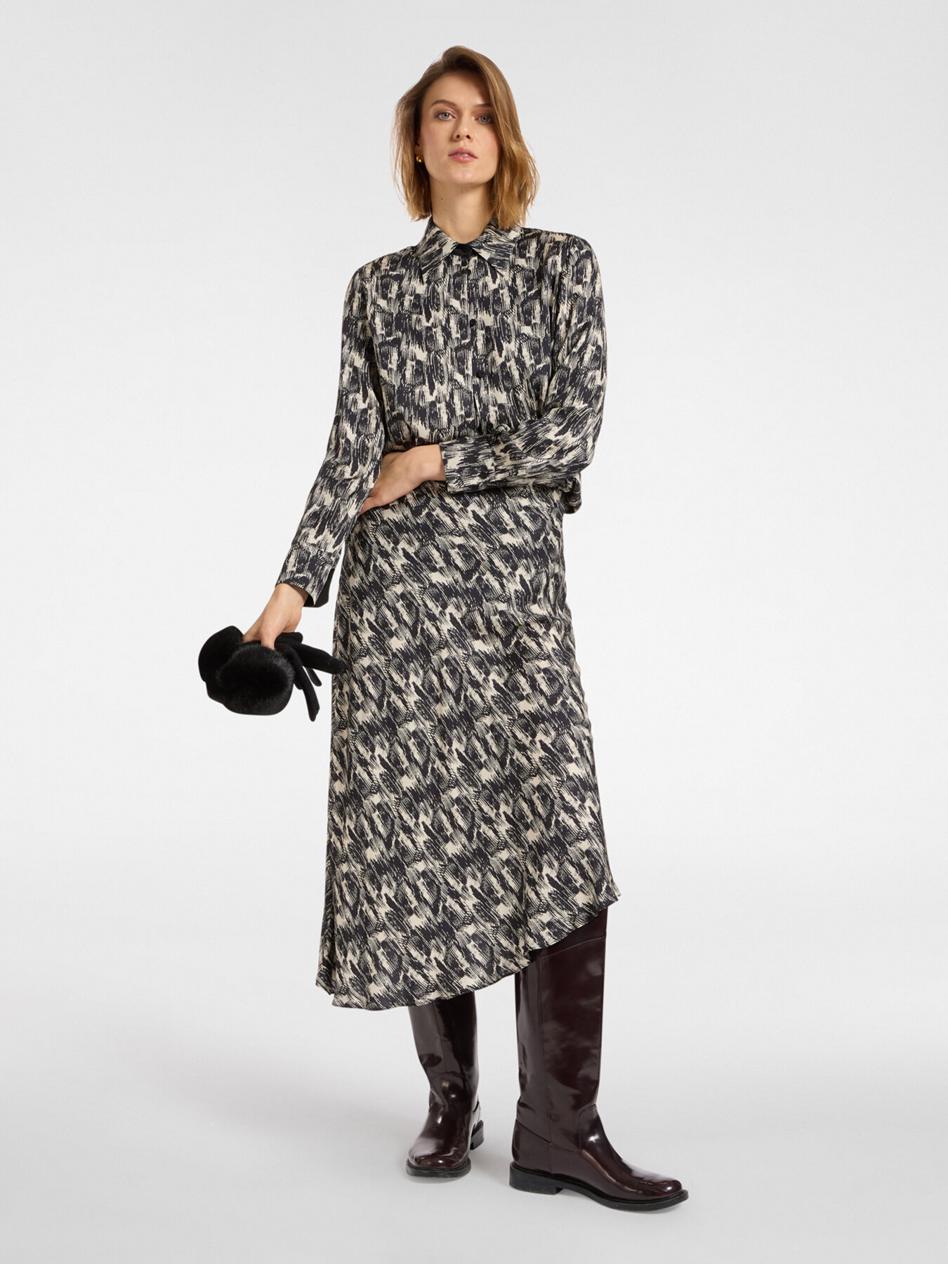 Printed twill shirt image number 2