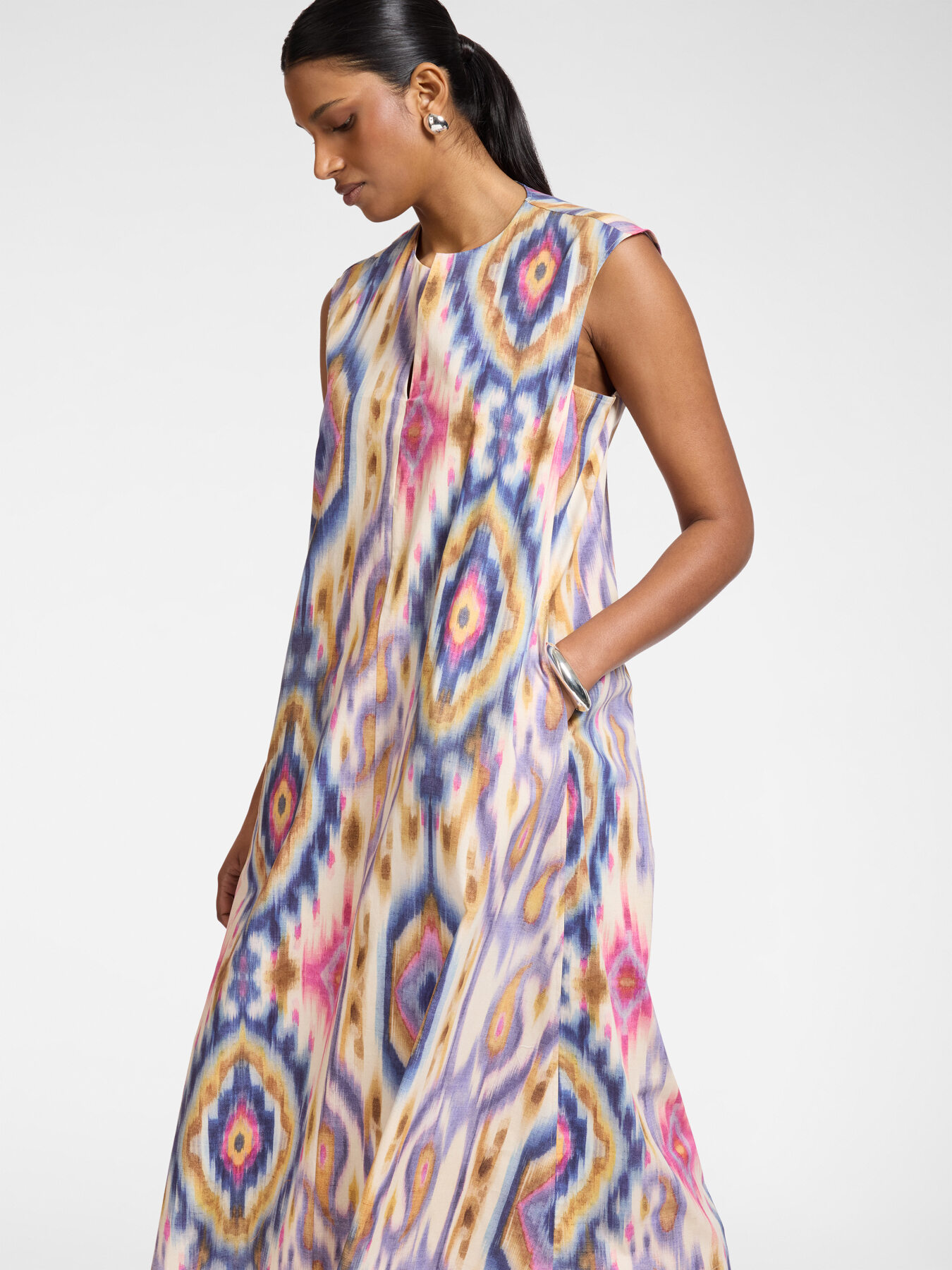 Long dress in printed poplin image number 0