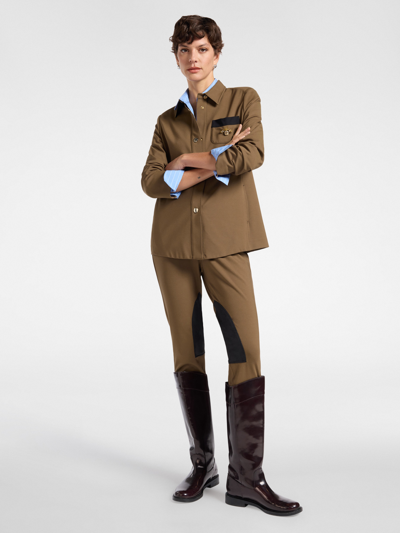 Over shirt in punto Milano con spilla image number 2