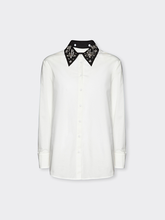 Shirt with embroidered collar