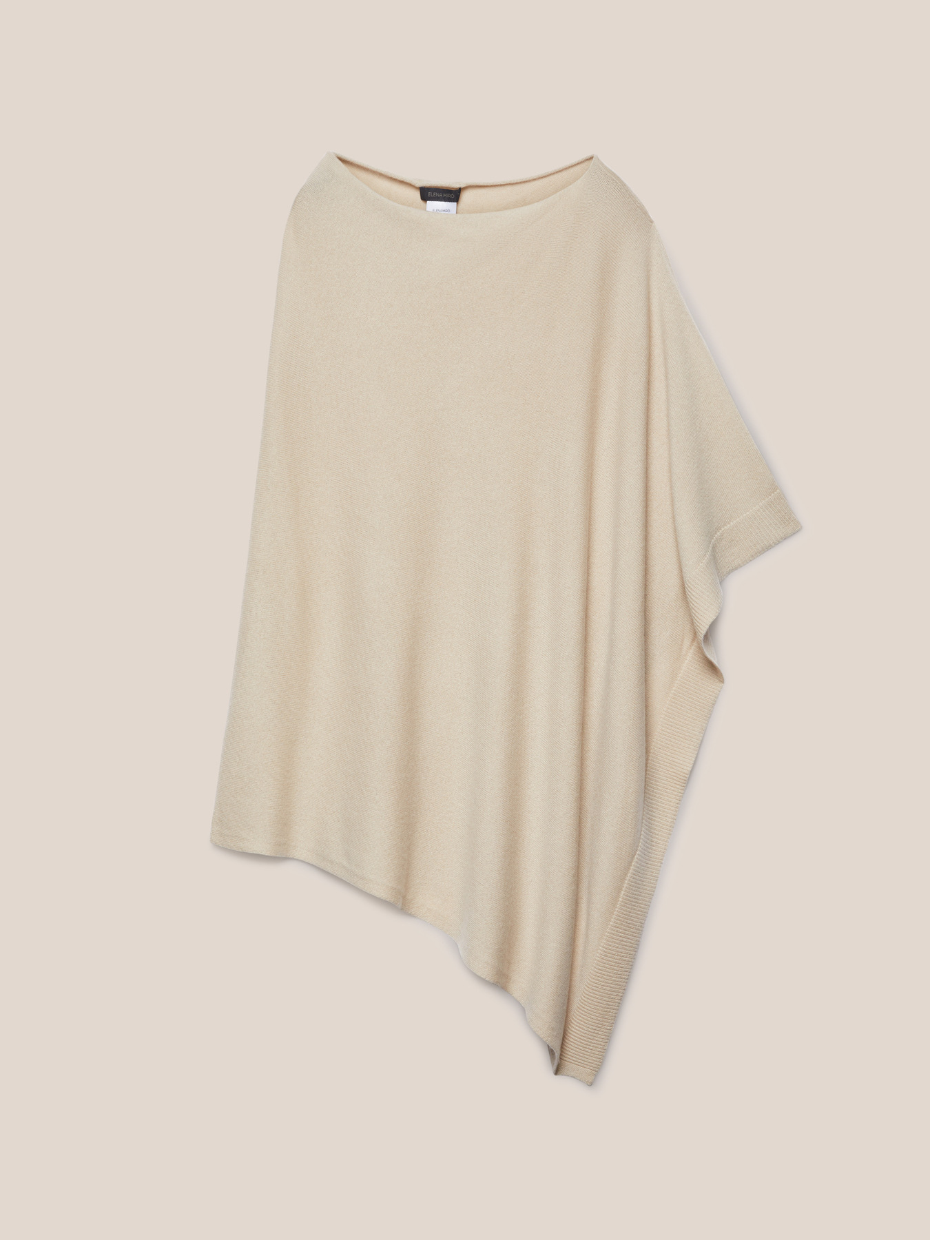 Umhang aus reiner Wolle image number 5