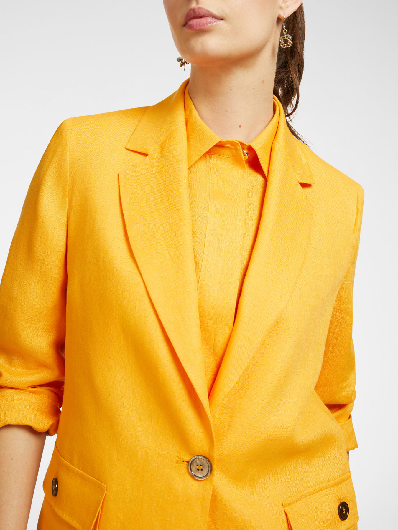 Blazer in linen with pockets image number 3