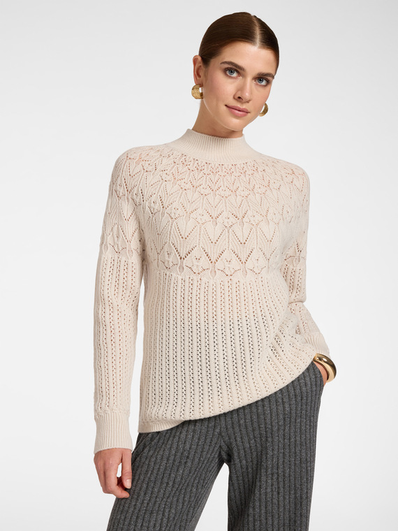 Durchbrochener Pullover aus reiner Wolle