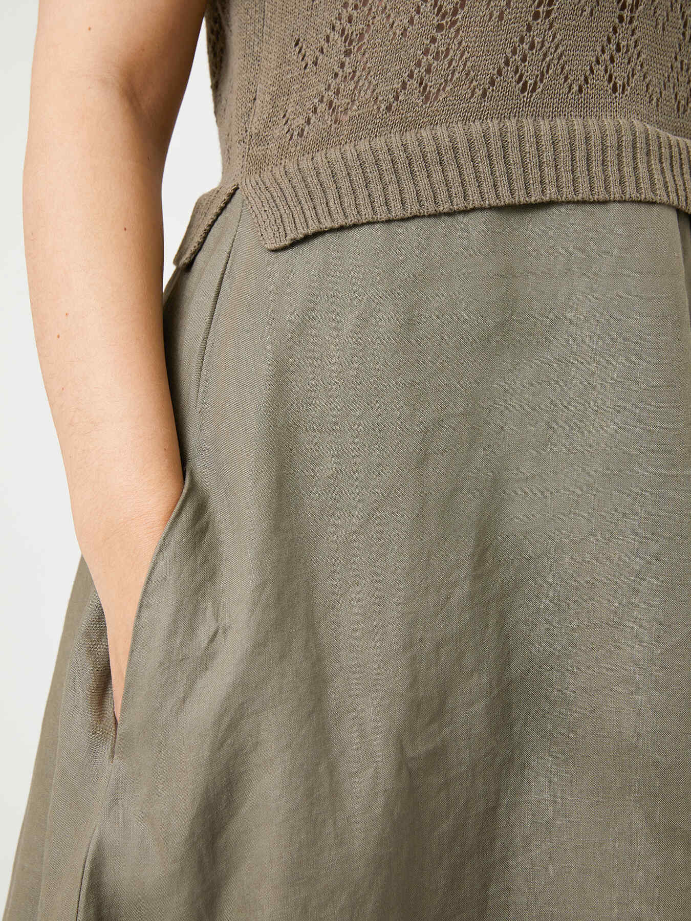 Robe en tricot et lin image number 4