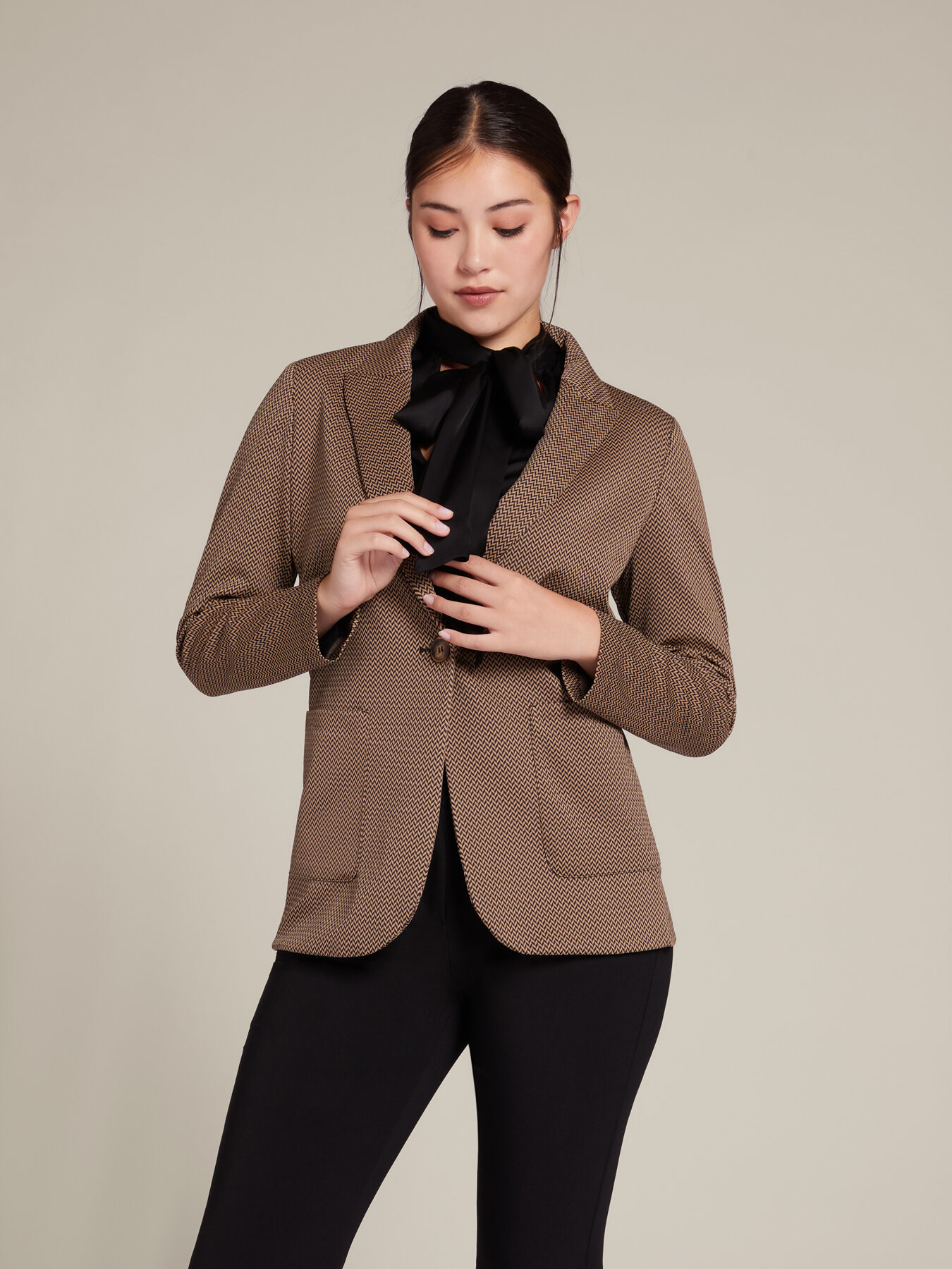 Veste en tissu jacquard extensible image number 0