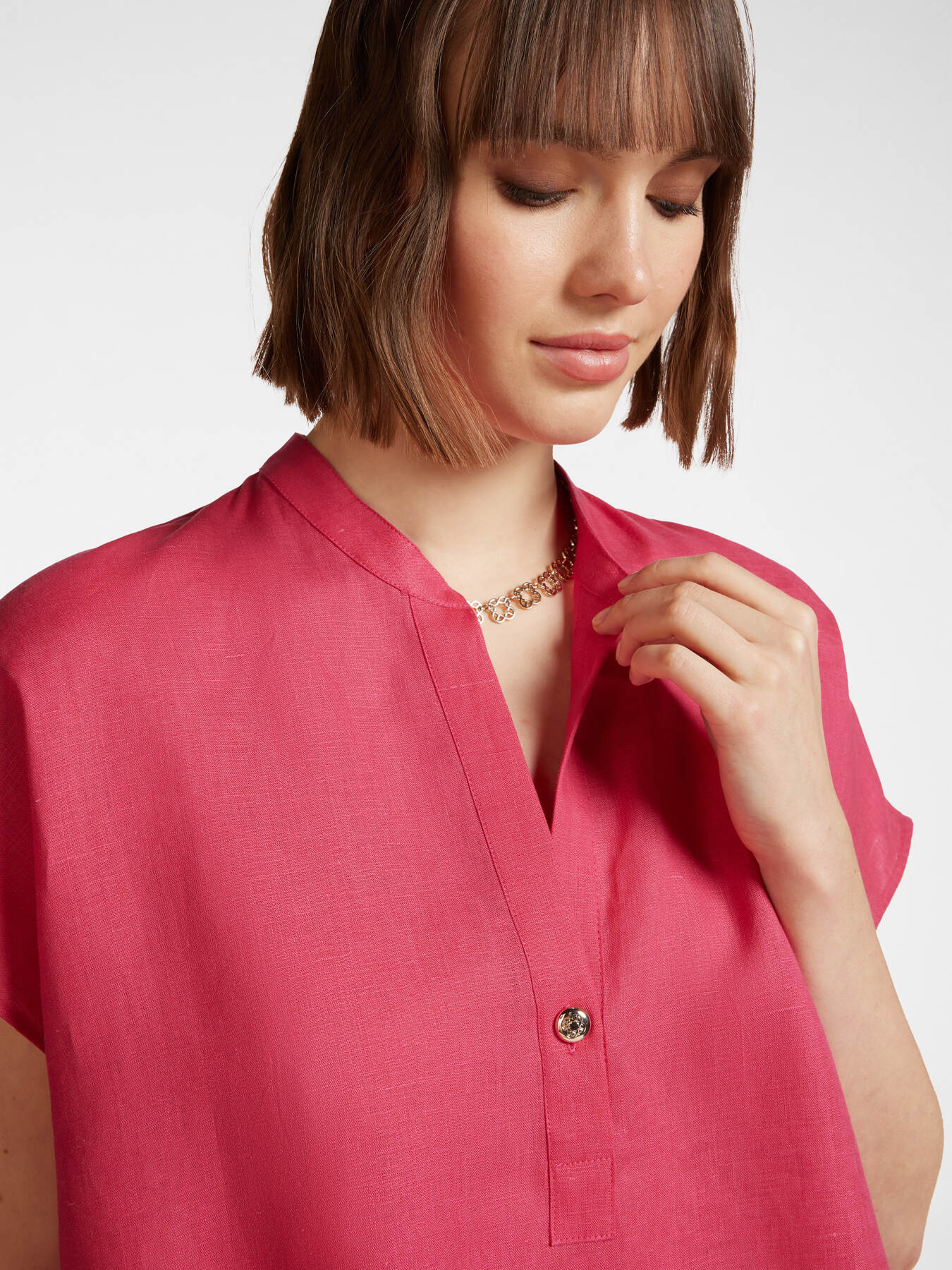 Blusa tipo kimono de lino image number 3