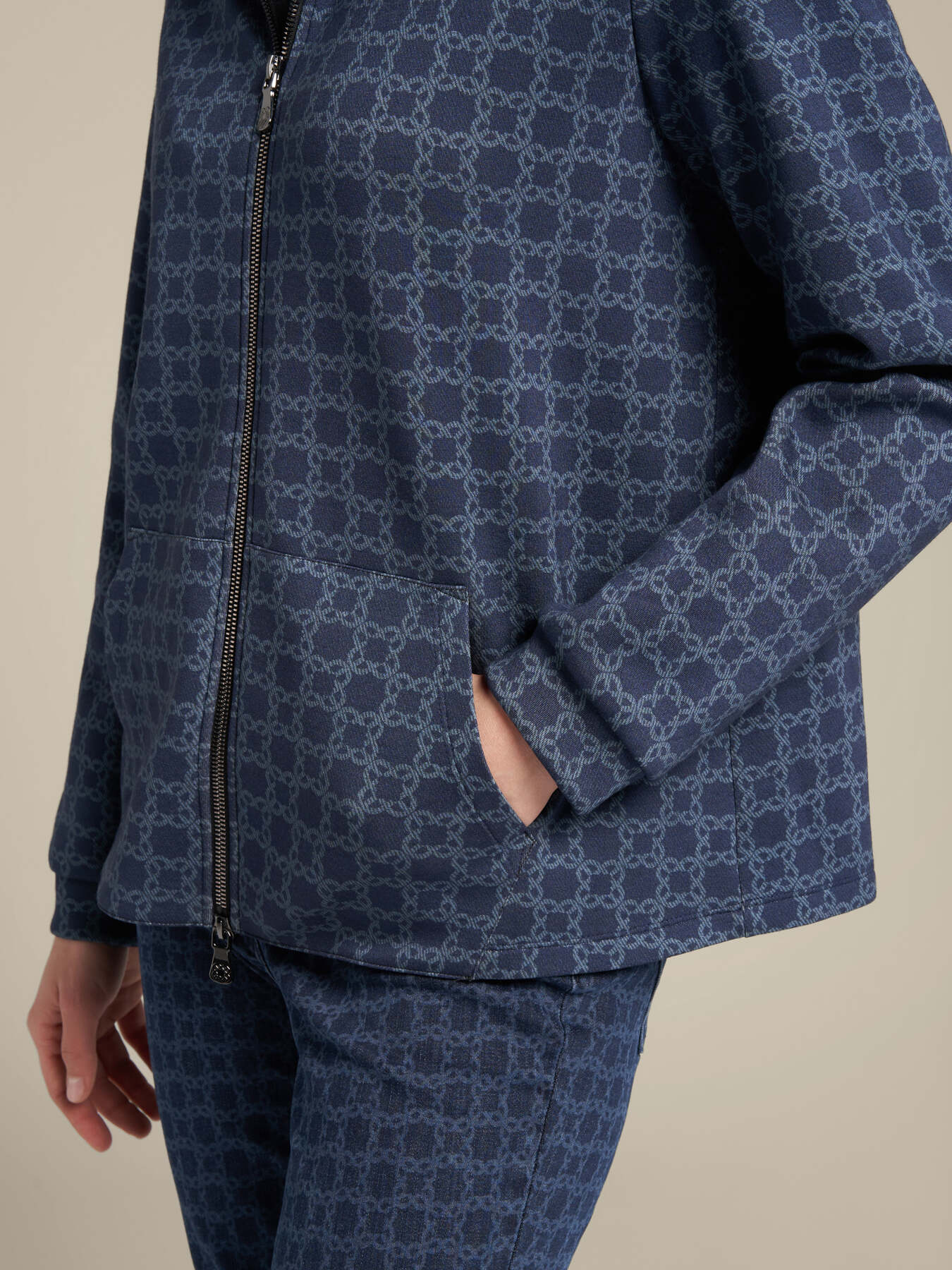 Monogram sweatshirt with zip image number 4