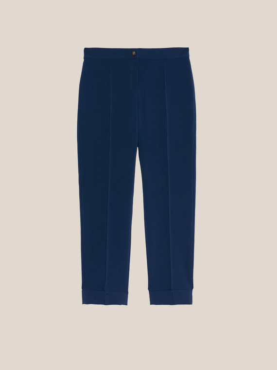 BASIC STOVEPIPE TROUSERS IN STRETCH TECHNICAL FABRIC