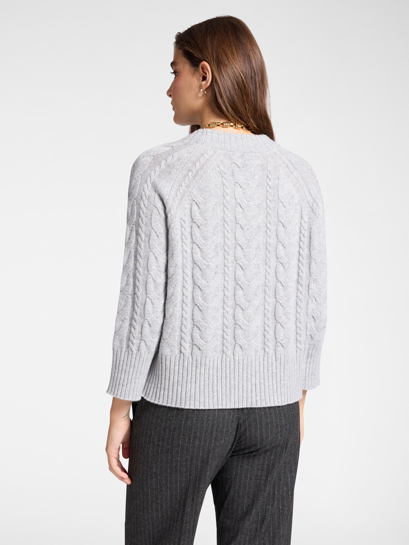 Pull en maille torsadée pure laine image number 1