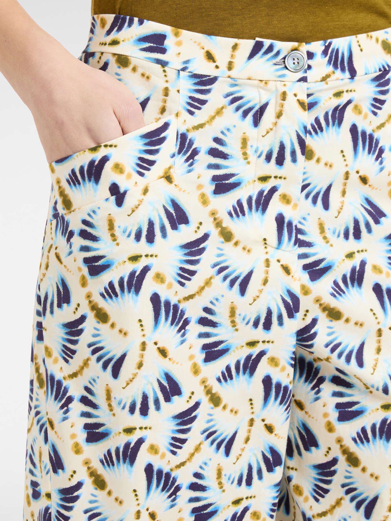 Pantaloni stampati image number 3