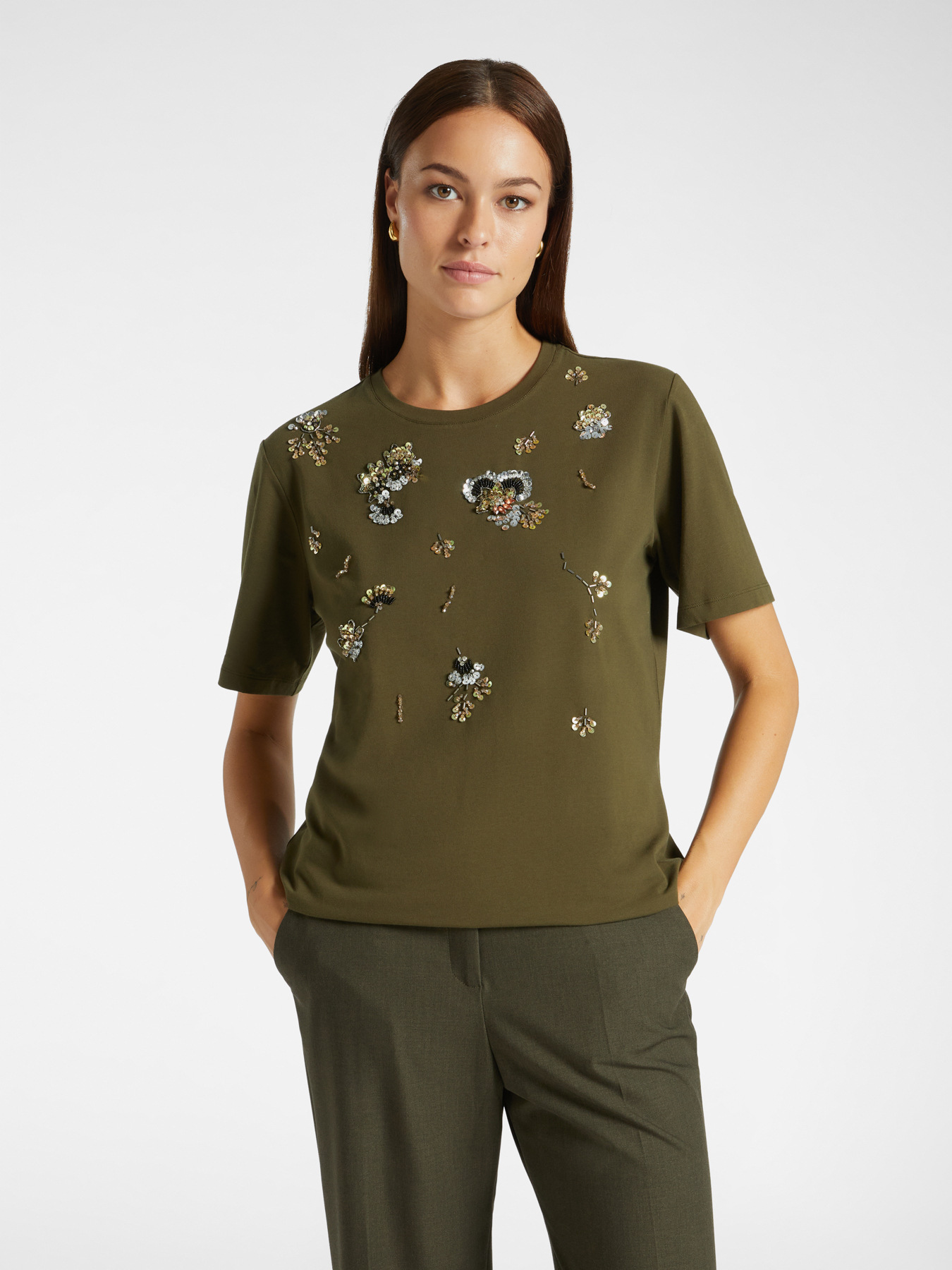 Camiseta bordada image number 2