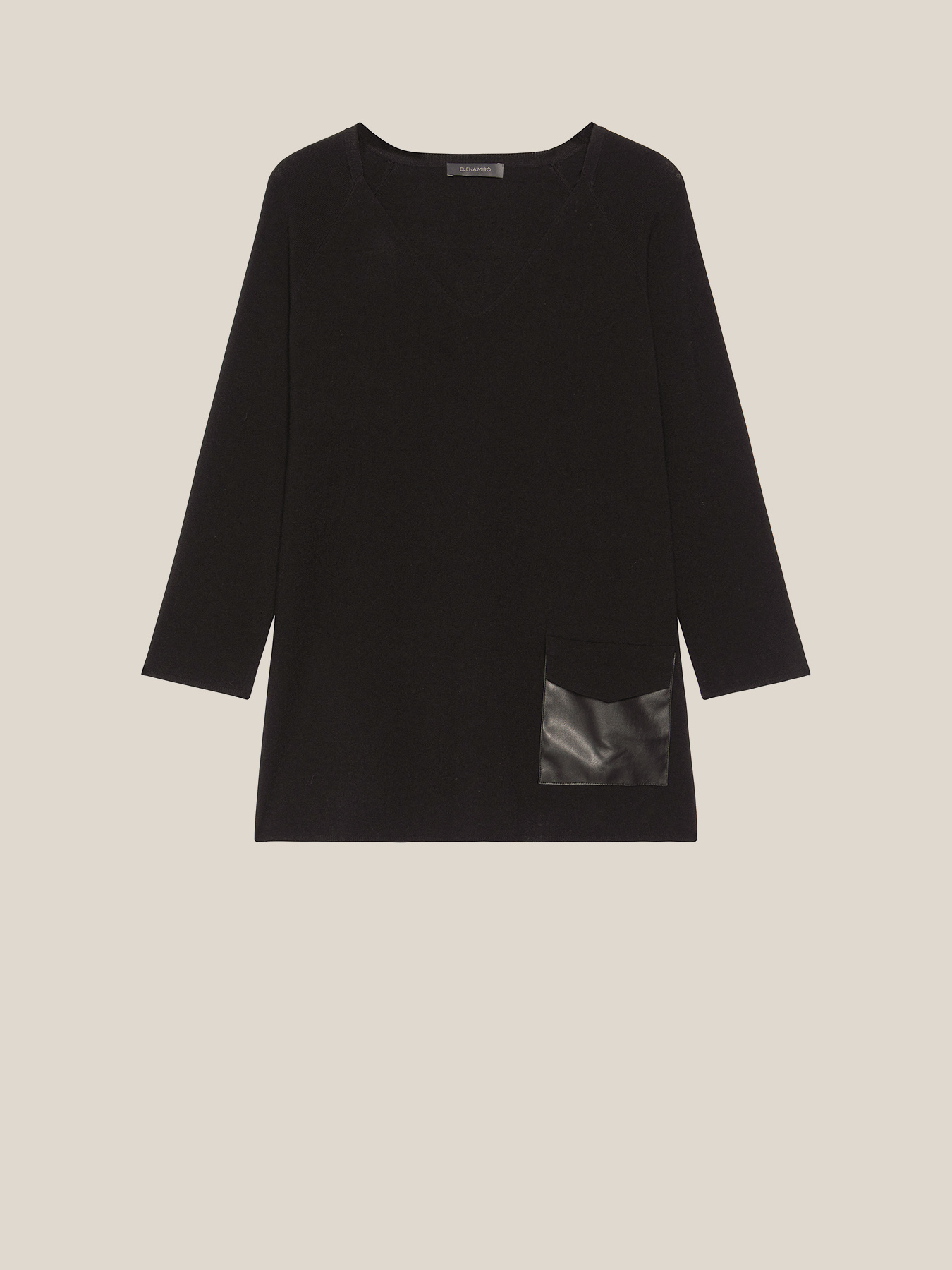 Pullover mit Tasche aus Lederimitat image number 4