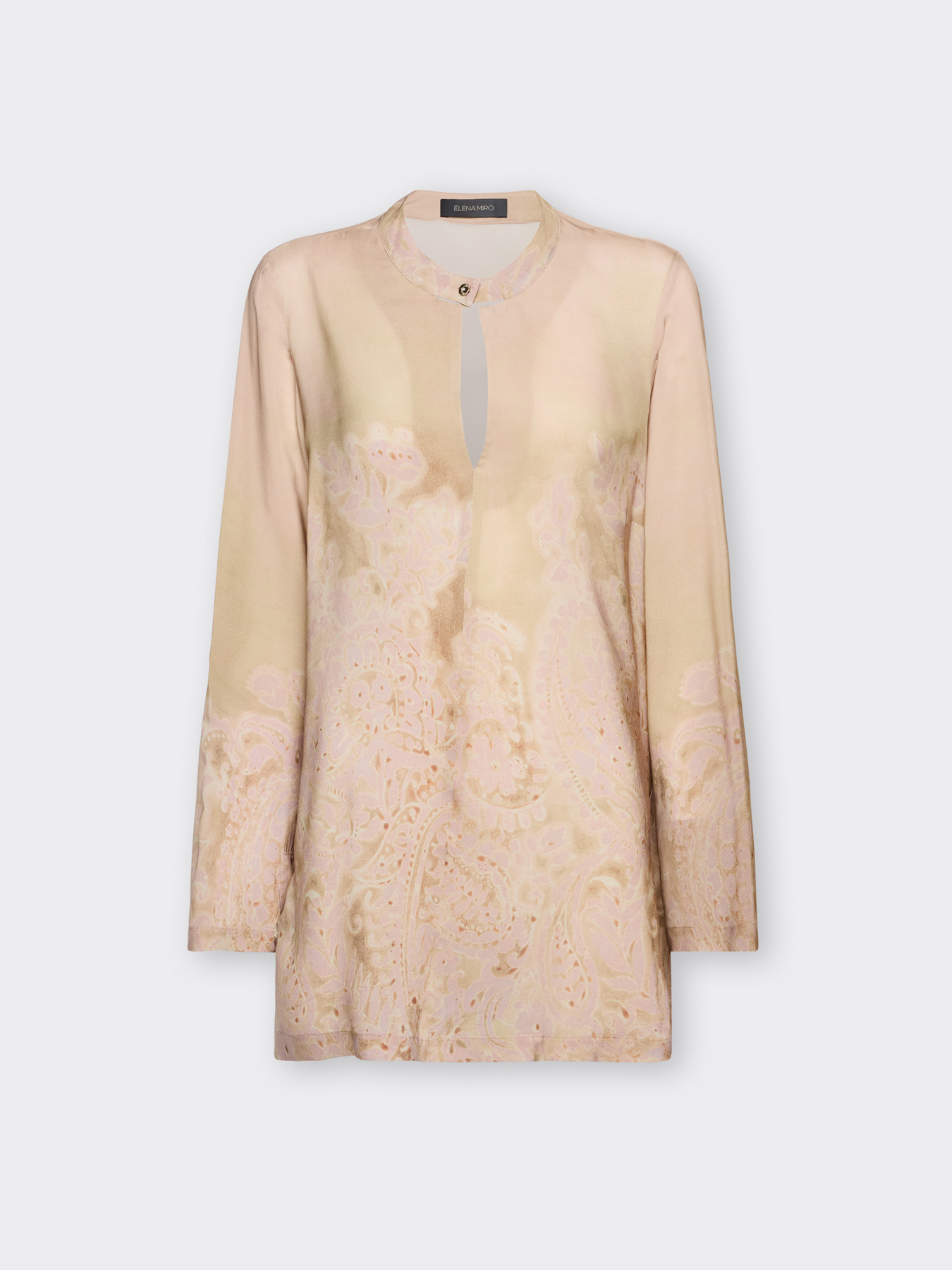 Blusa larga estampada image number 4