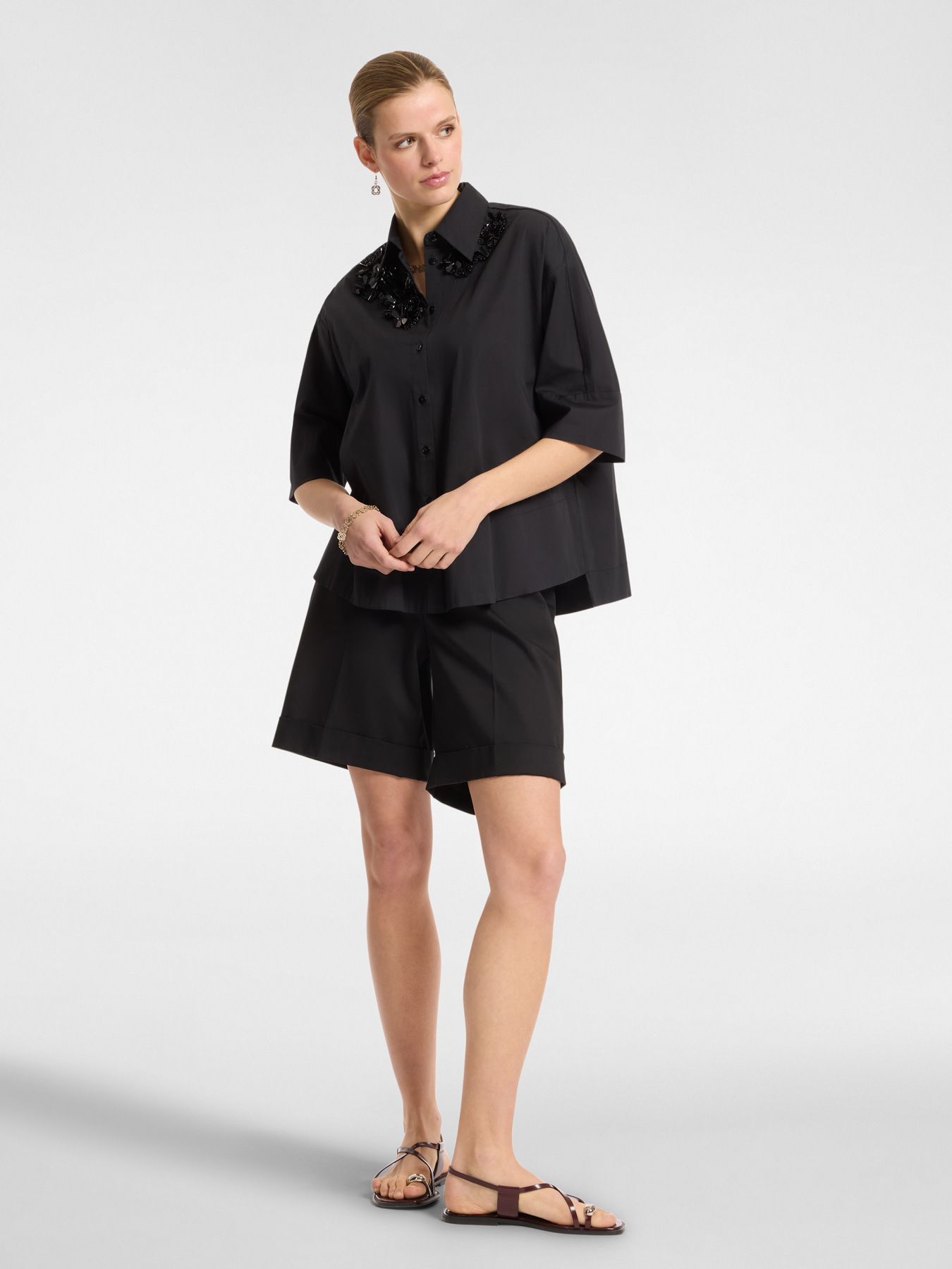 Camicia ricamata image number 0