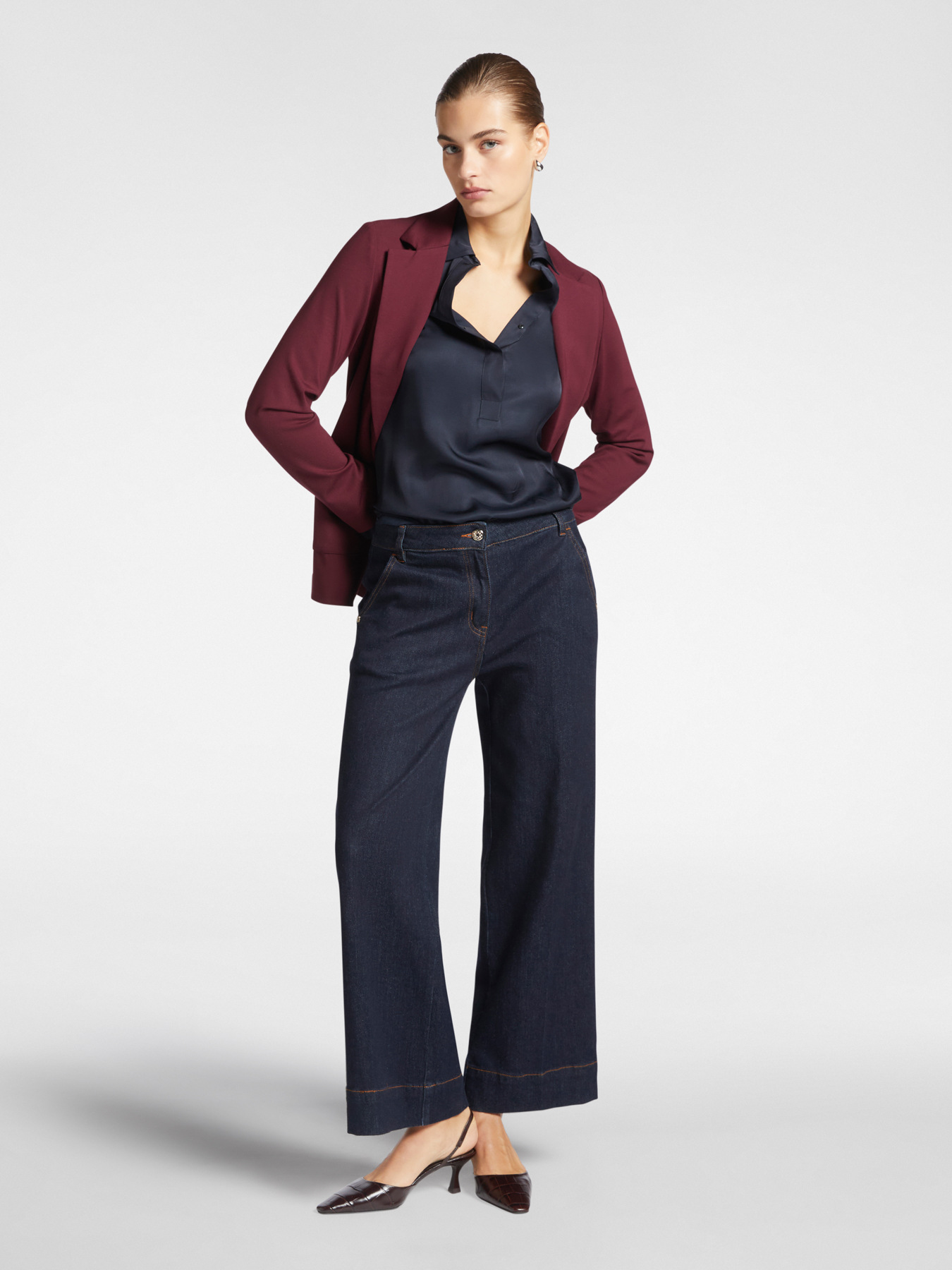 Dual-fabric t-shirt with collar image number 2