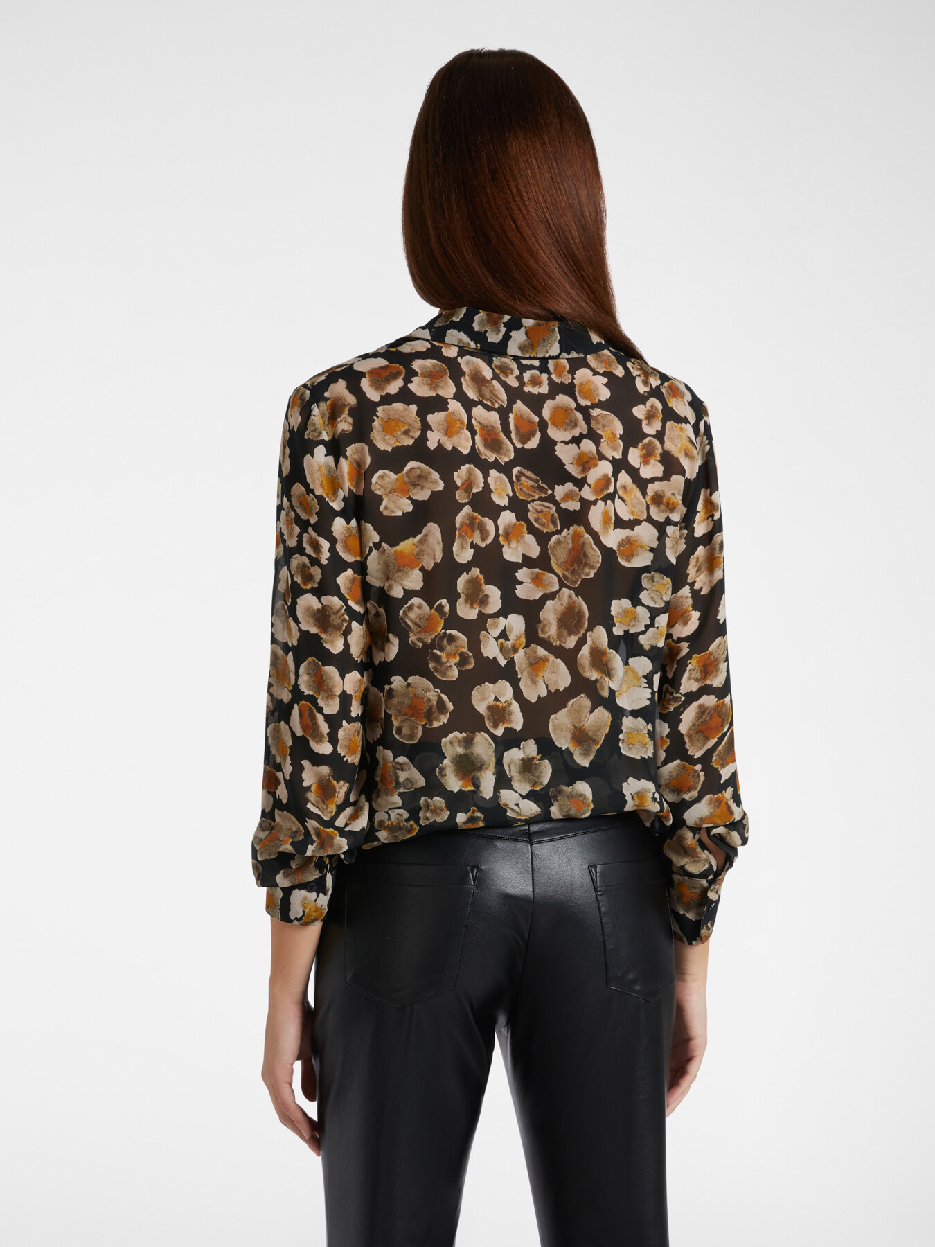 Gebl&uuml;mte Hemdbluse aus Georgette image number 1