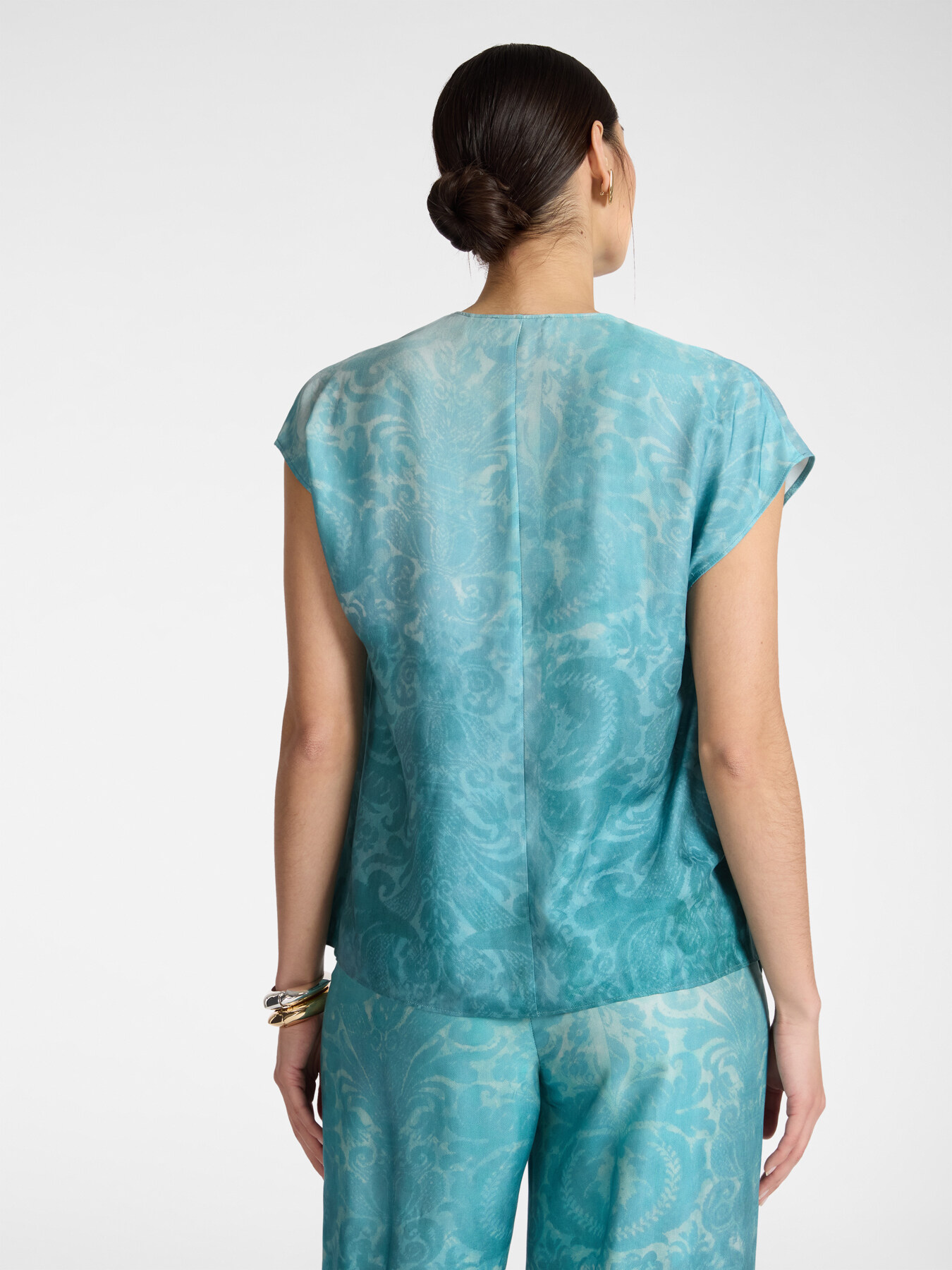 Blusa estampada image number 1