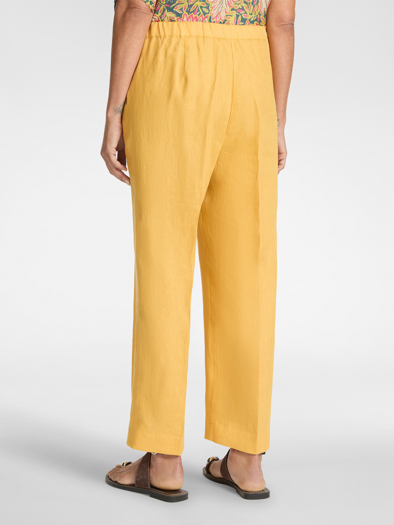 Cal&ccedil;as de linho image number 1