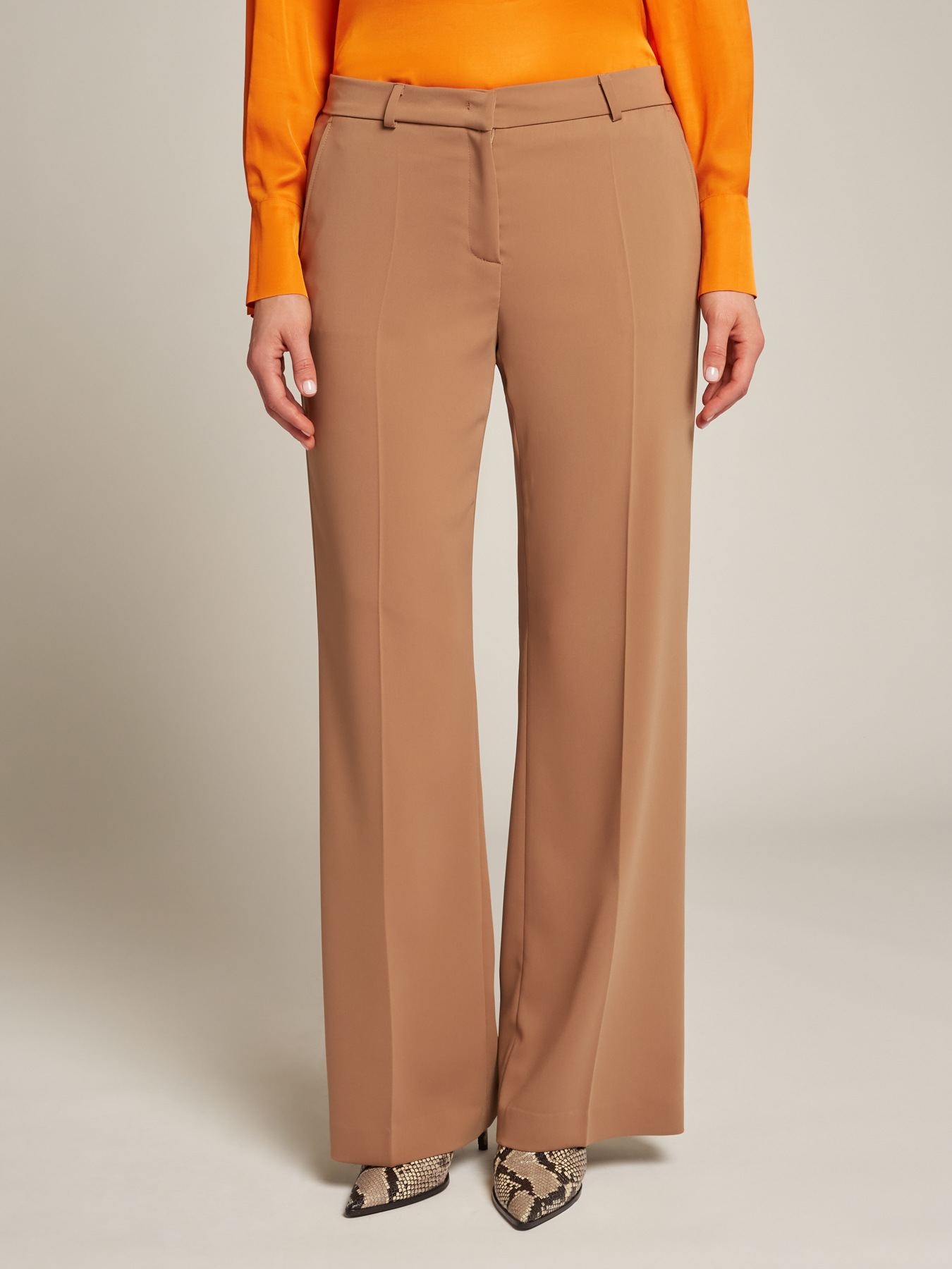 Pantaloni in cady fluido stretch image number 3