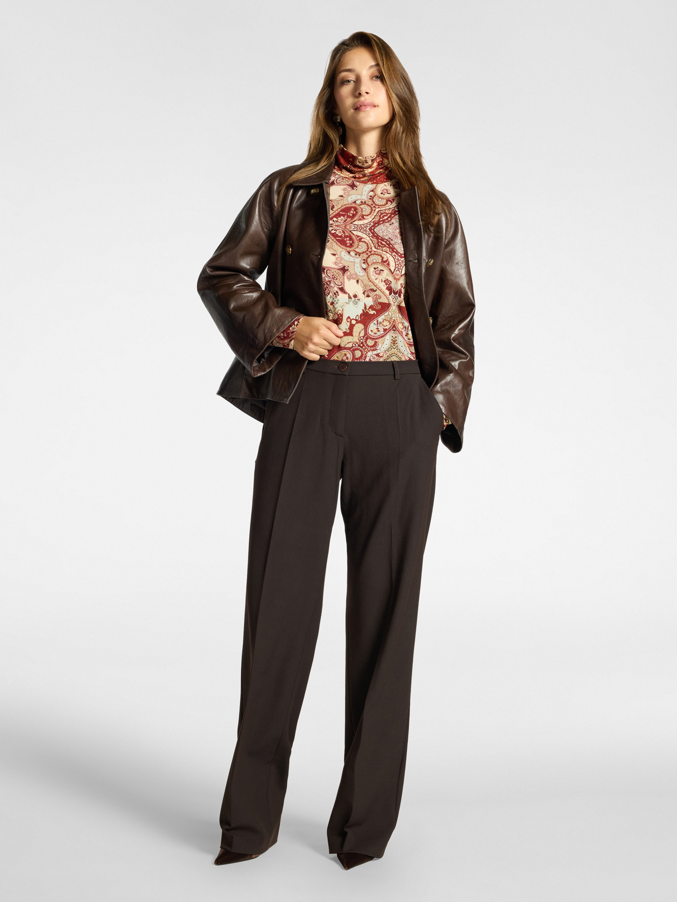 Printed viscose turtleneck t-shirt image number 2