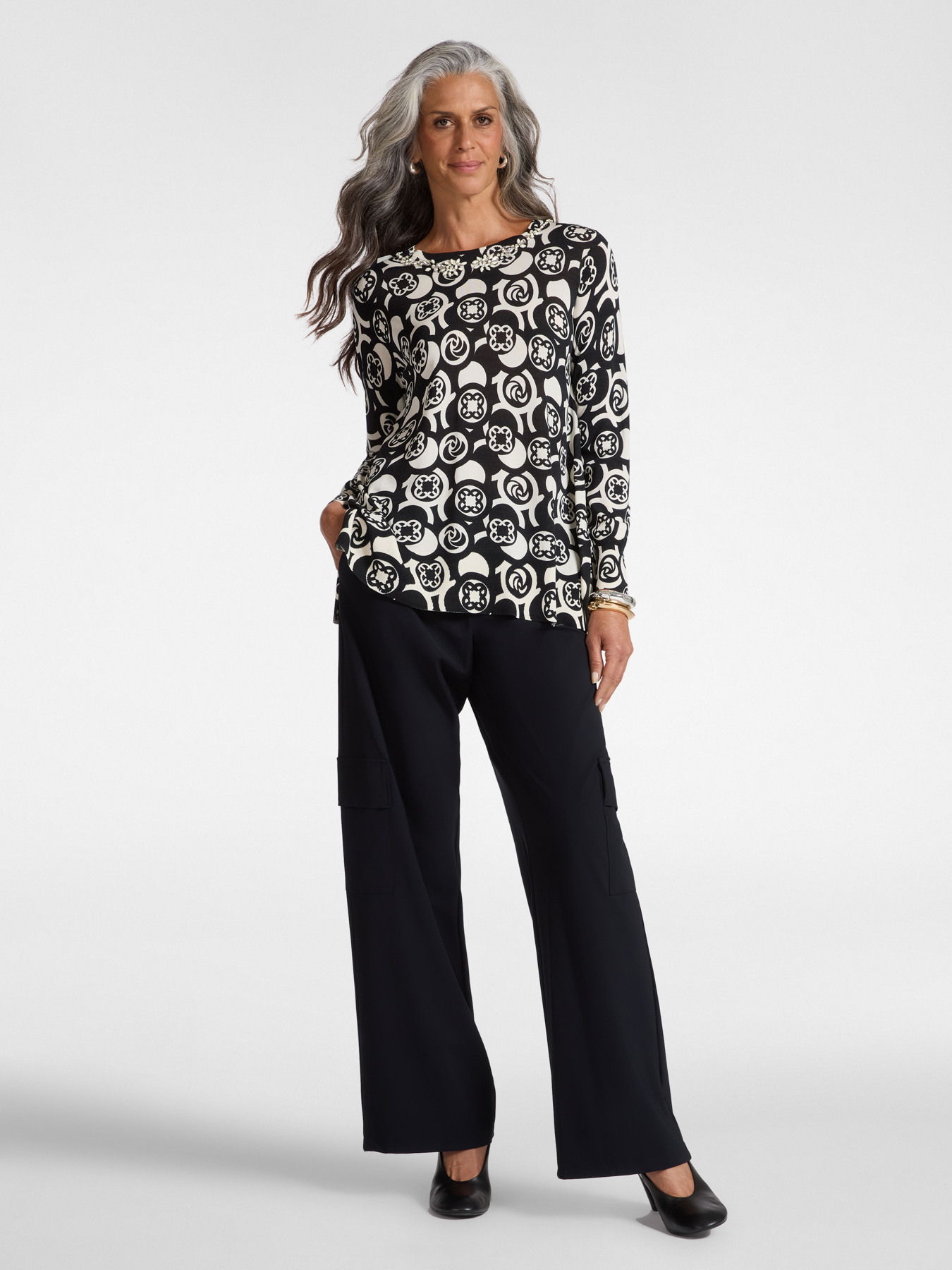 Maille imprim&eacute;e avec broderie image number 3