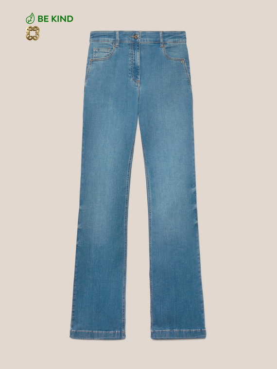 Flare jeans in sustainable cotton