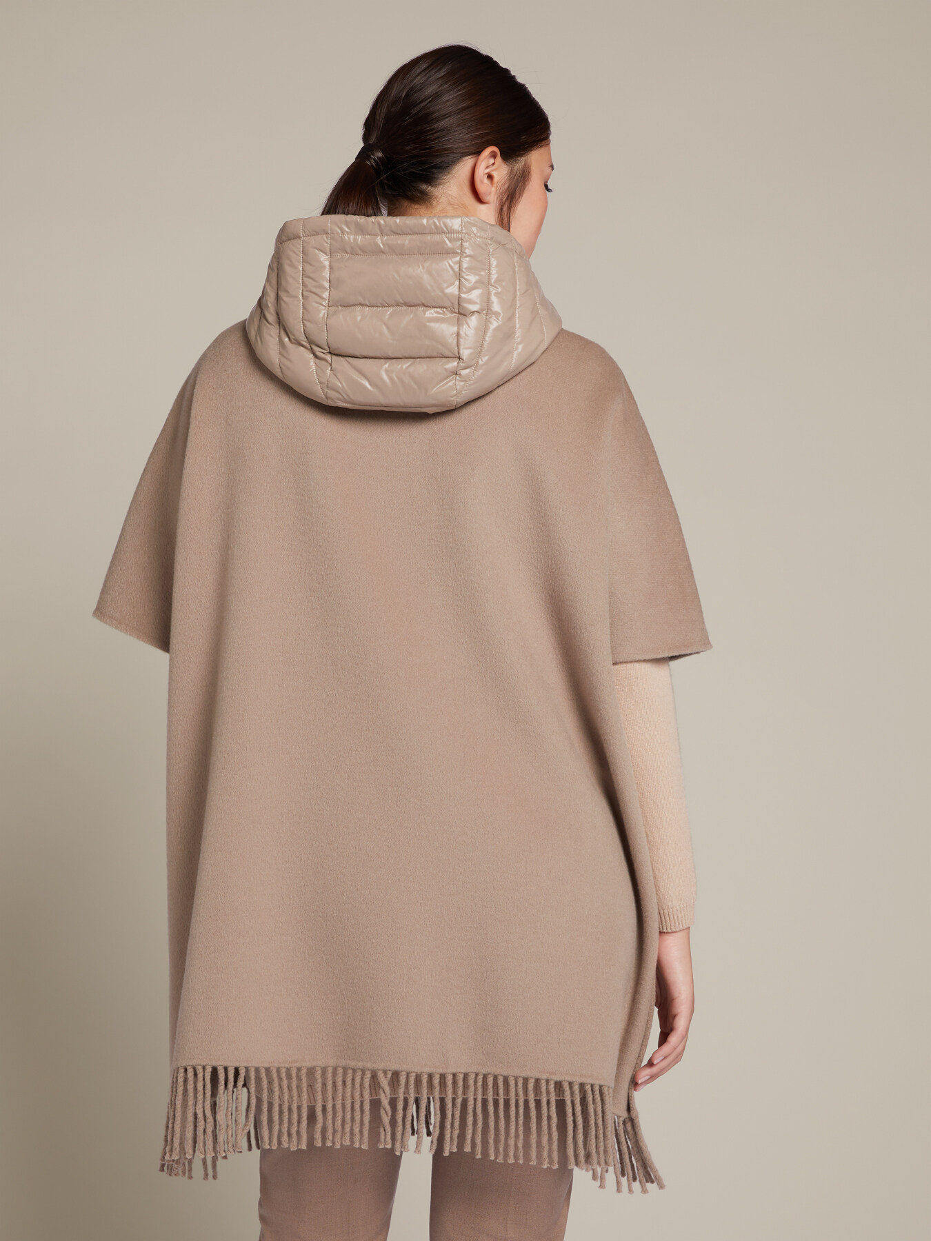 Capa de tecido duplo com acabamento feito a m&atilde;o image number 4