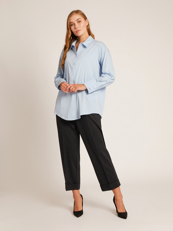 Poplin blouse with front opening