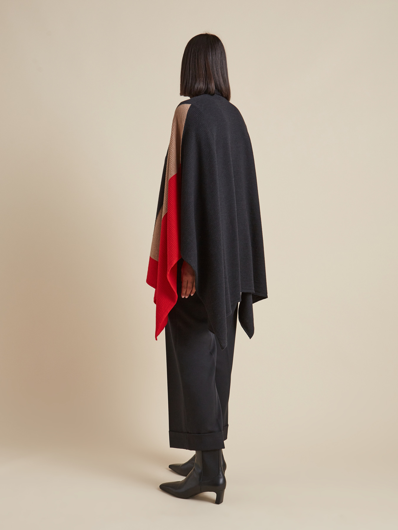 Capa colour block image number 1