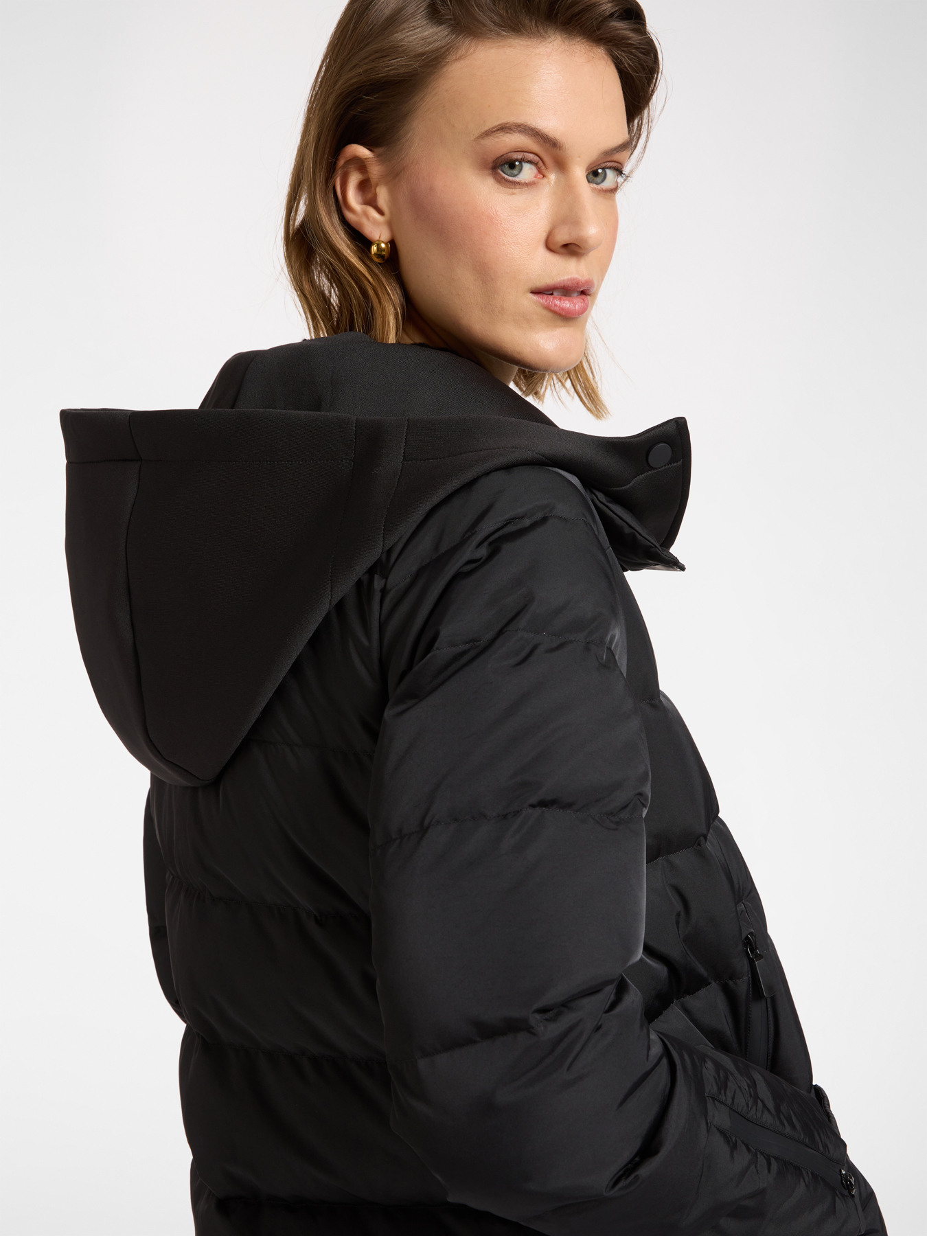 Matte nylon down jacket image number 3