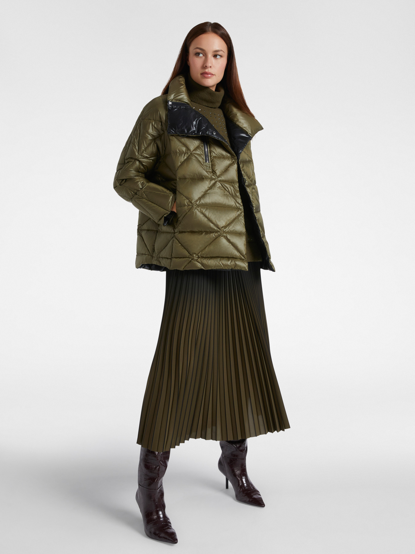 Quilted down jacket image number 2