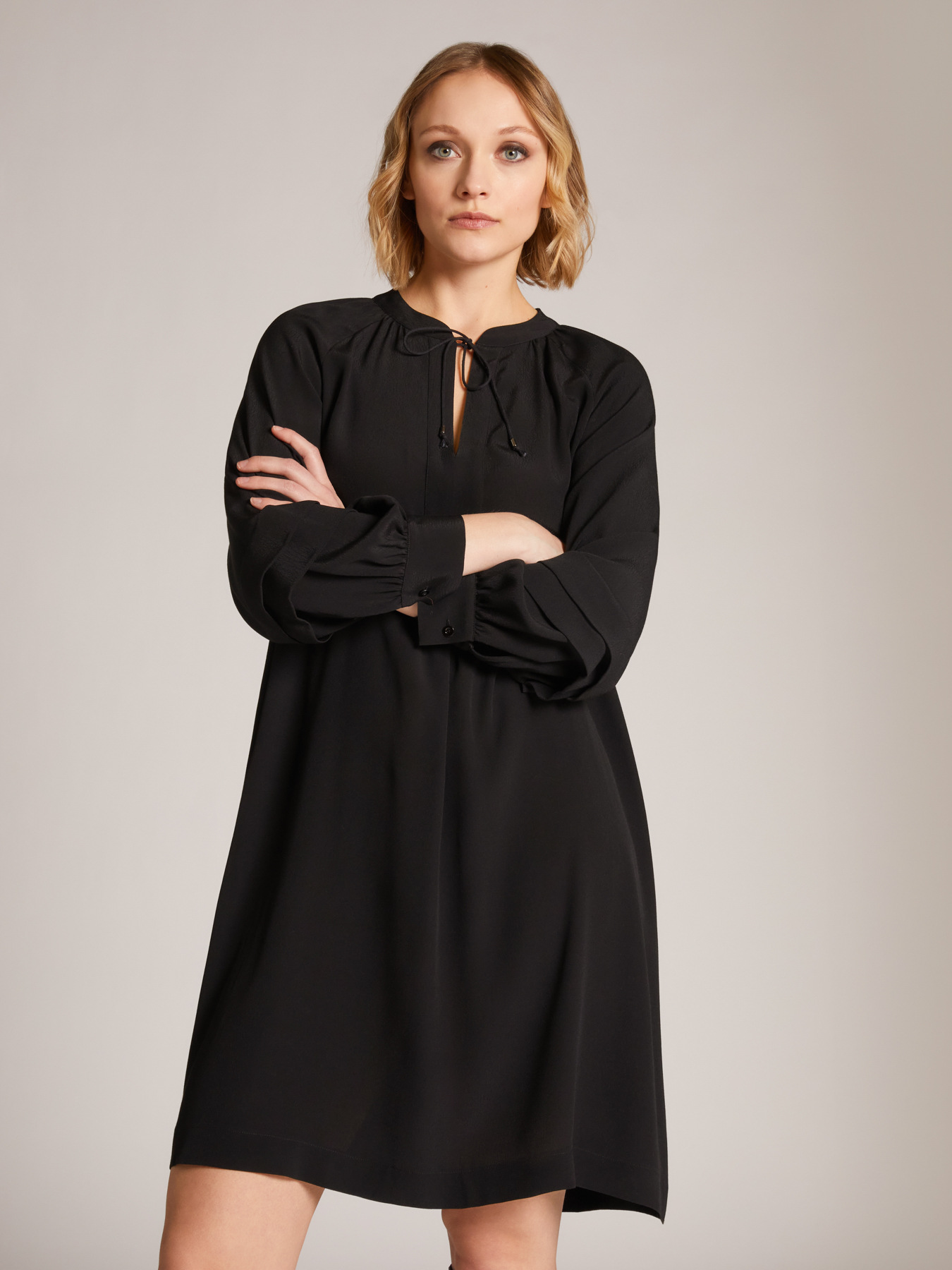 Robe évasée en viscose image number 2