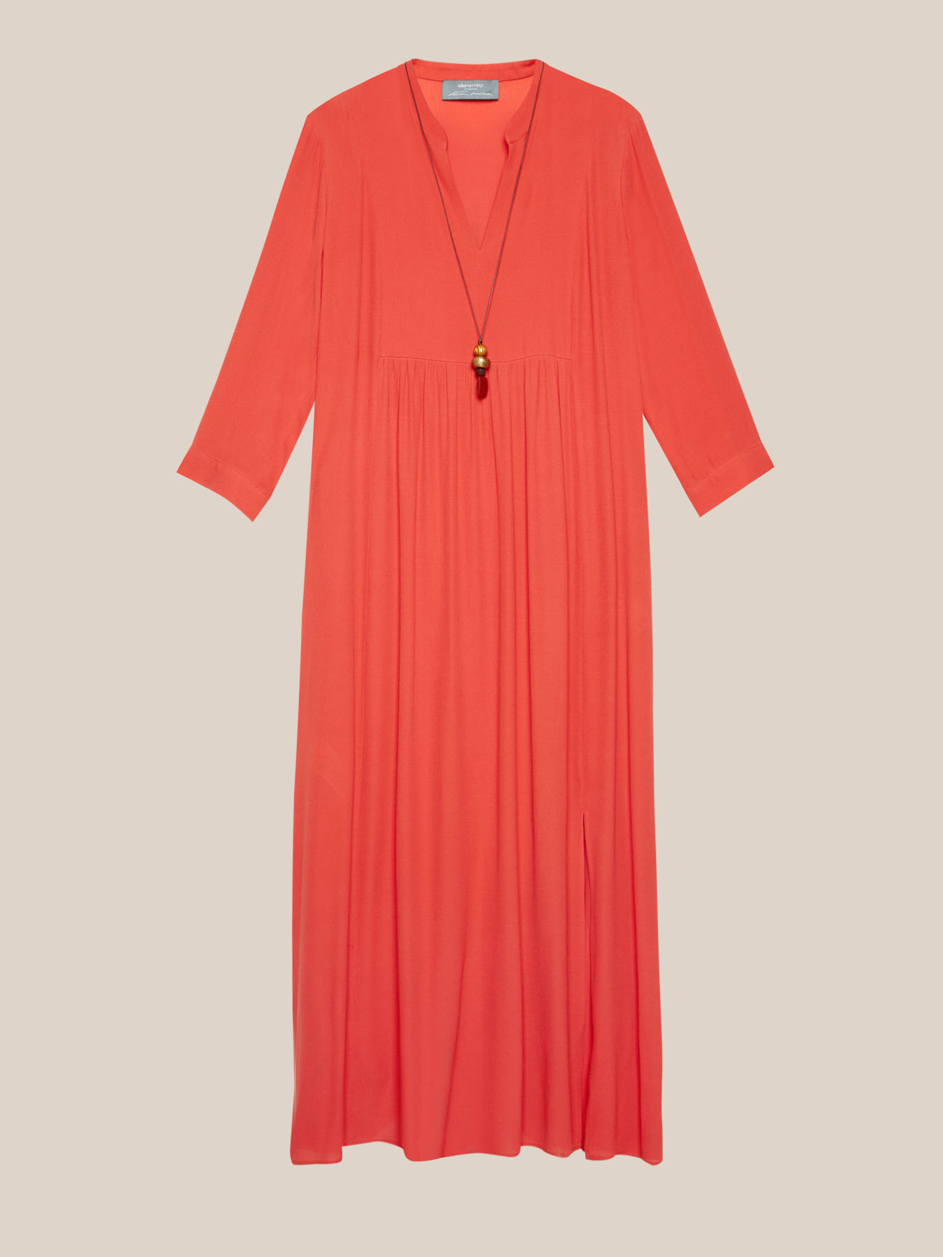 Vestido longo com colar image number 3