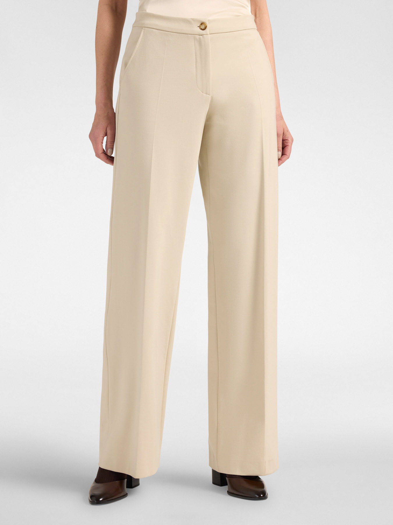 Pantalon droit en m&eacute;lange viscose image number 2