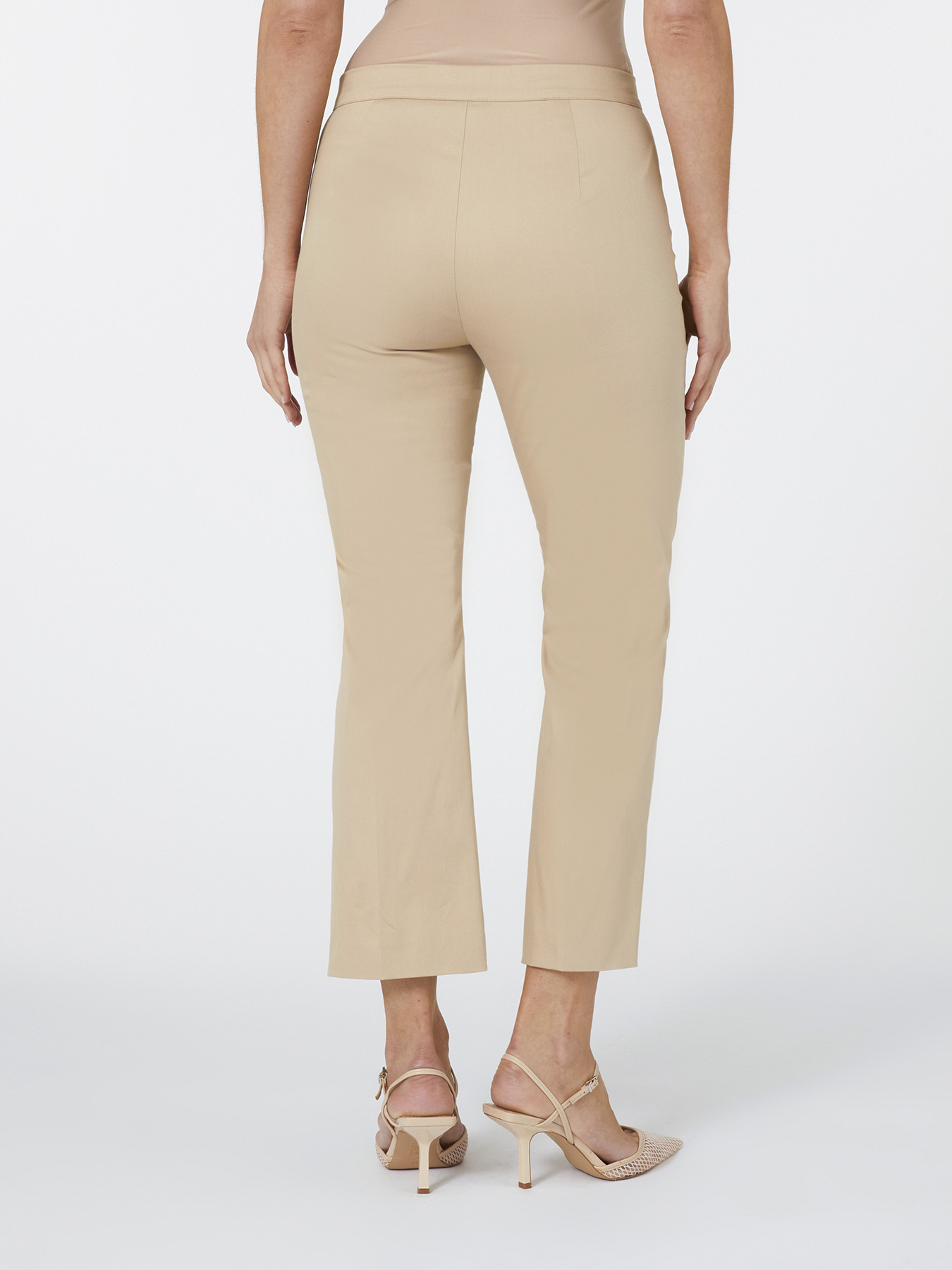 Pantaloni cropped kick flare image number 1