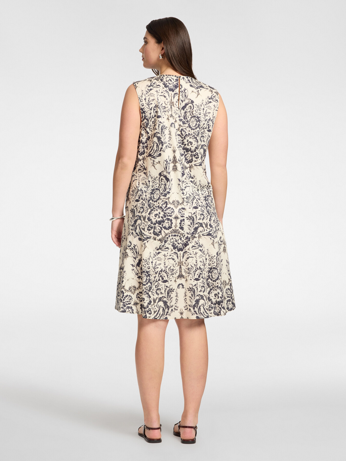 Vestido estampado em popeline image number 1