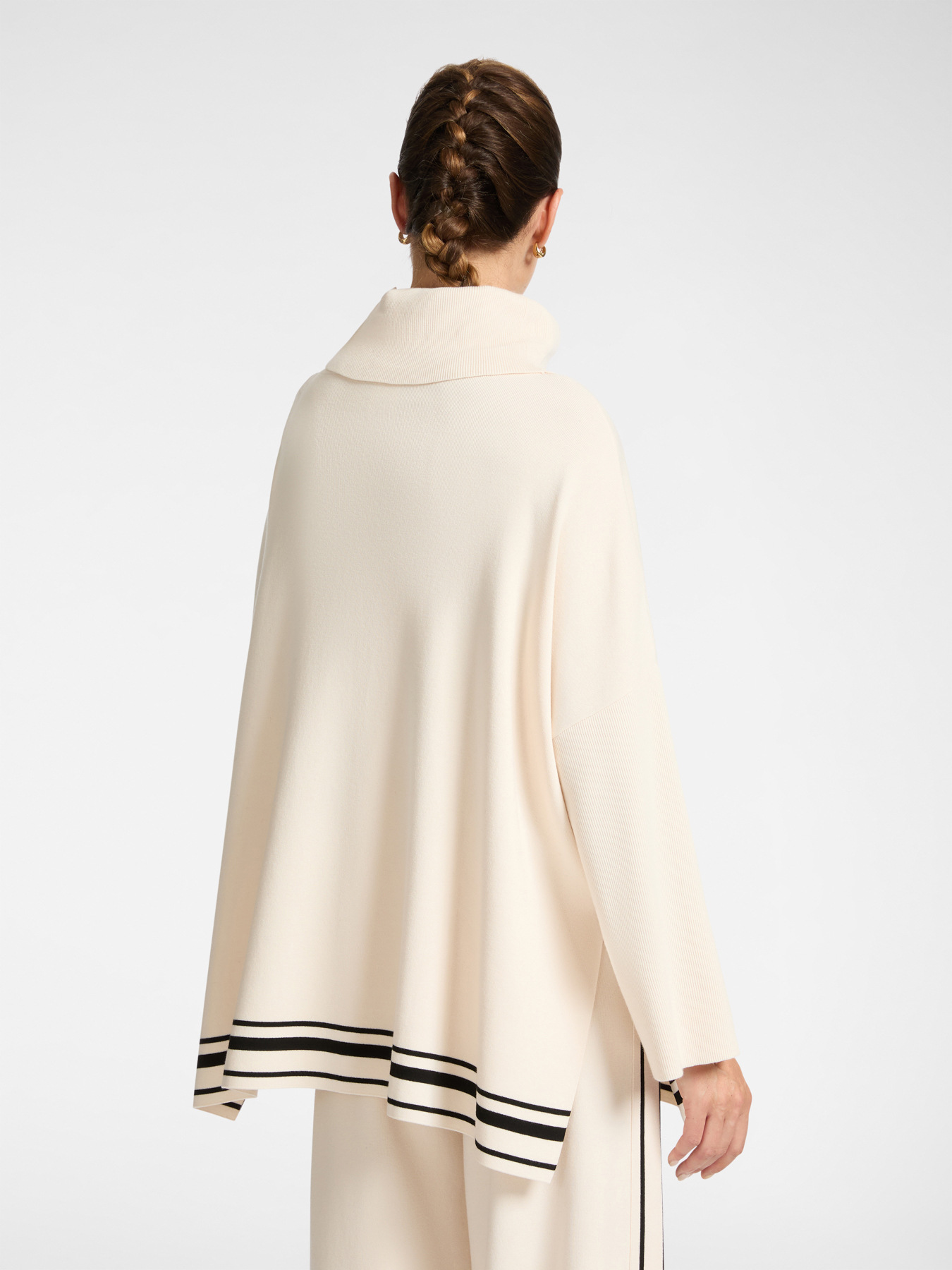 Striped border oversized jumper image number 1