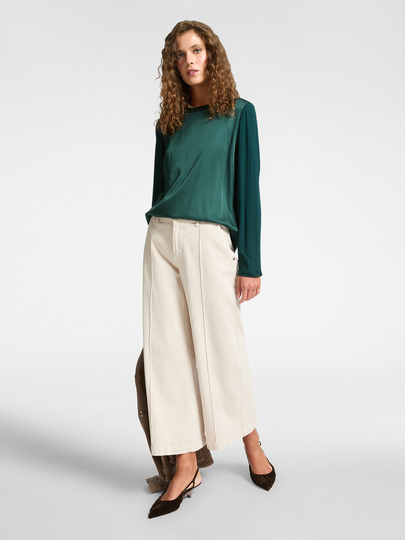 T-shirt en deux tissus image number 2