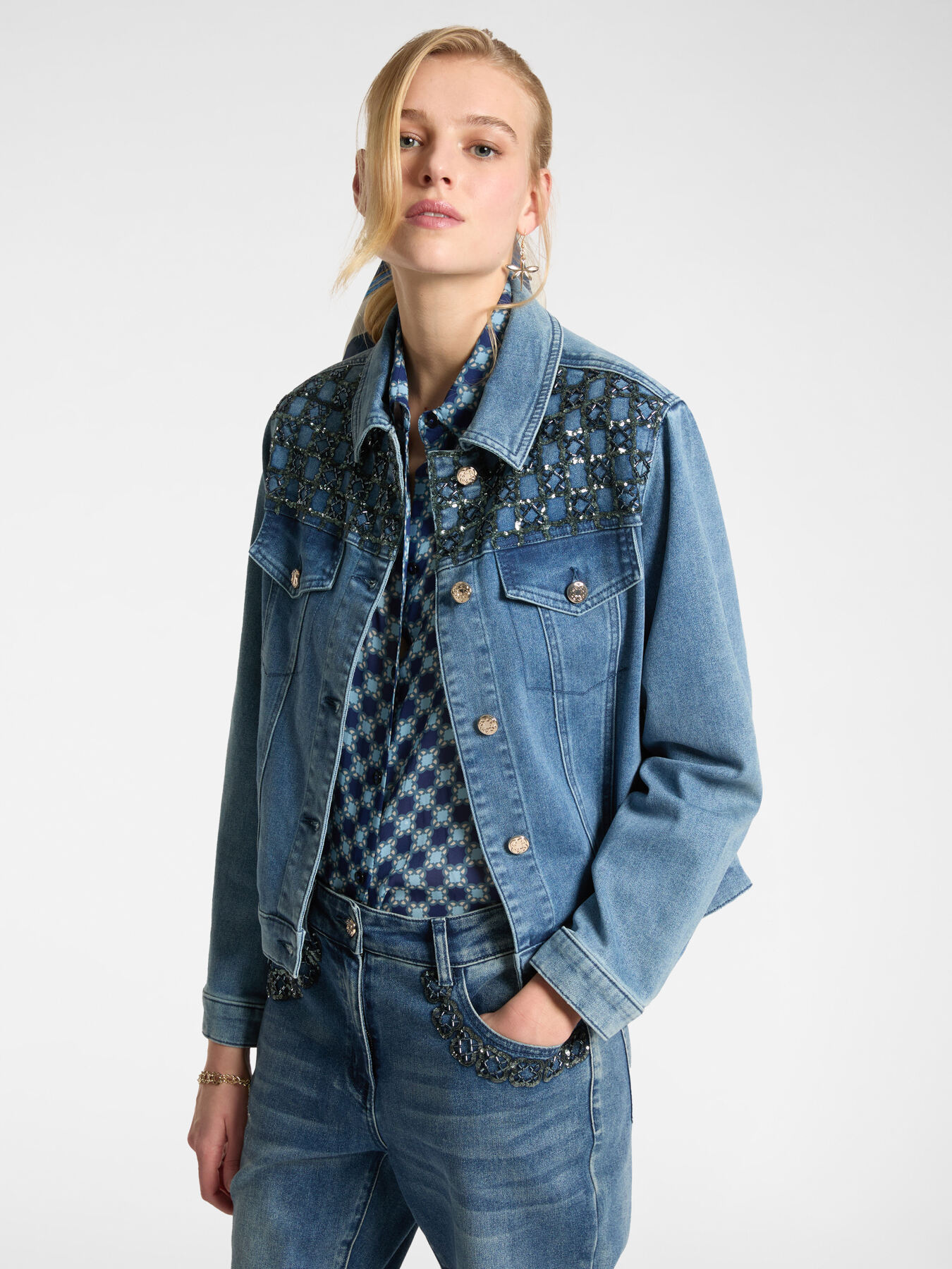 Embroidered denim jacket image number 0