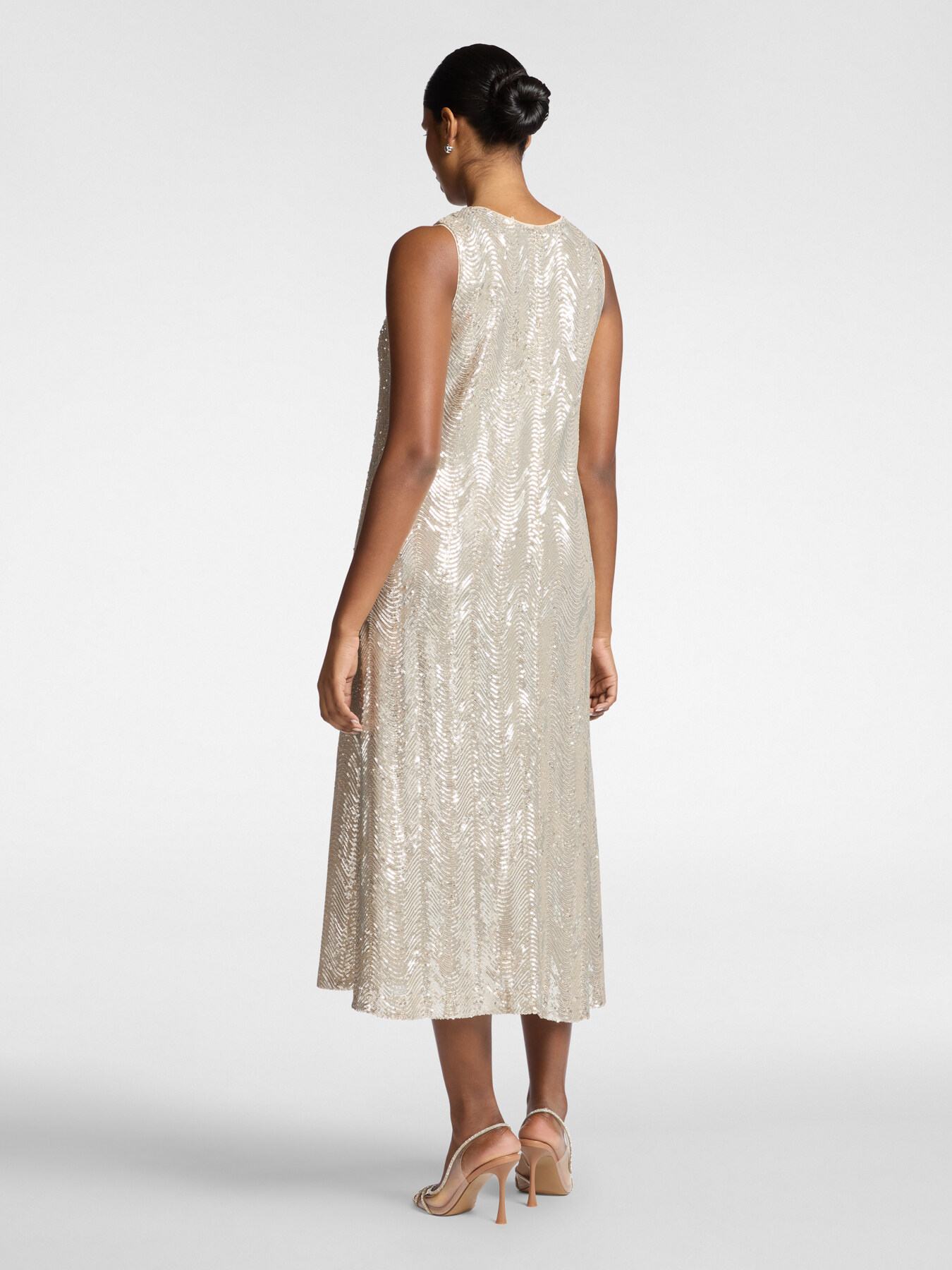 Abito in tulle con paillettes image number 1