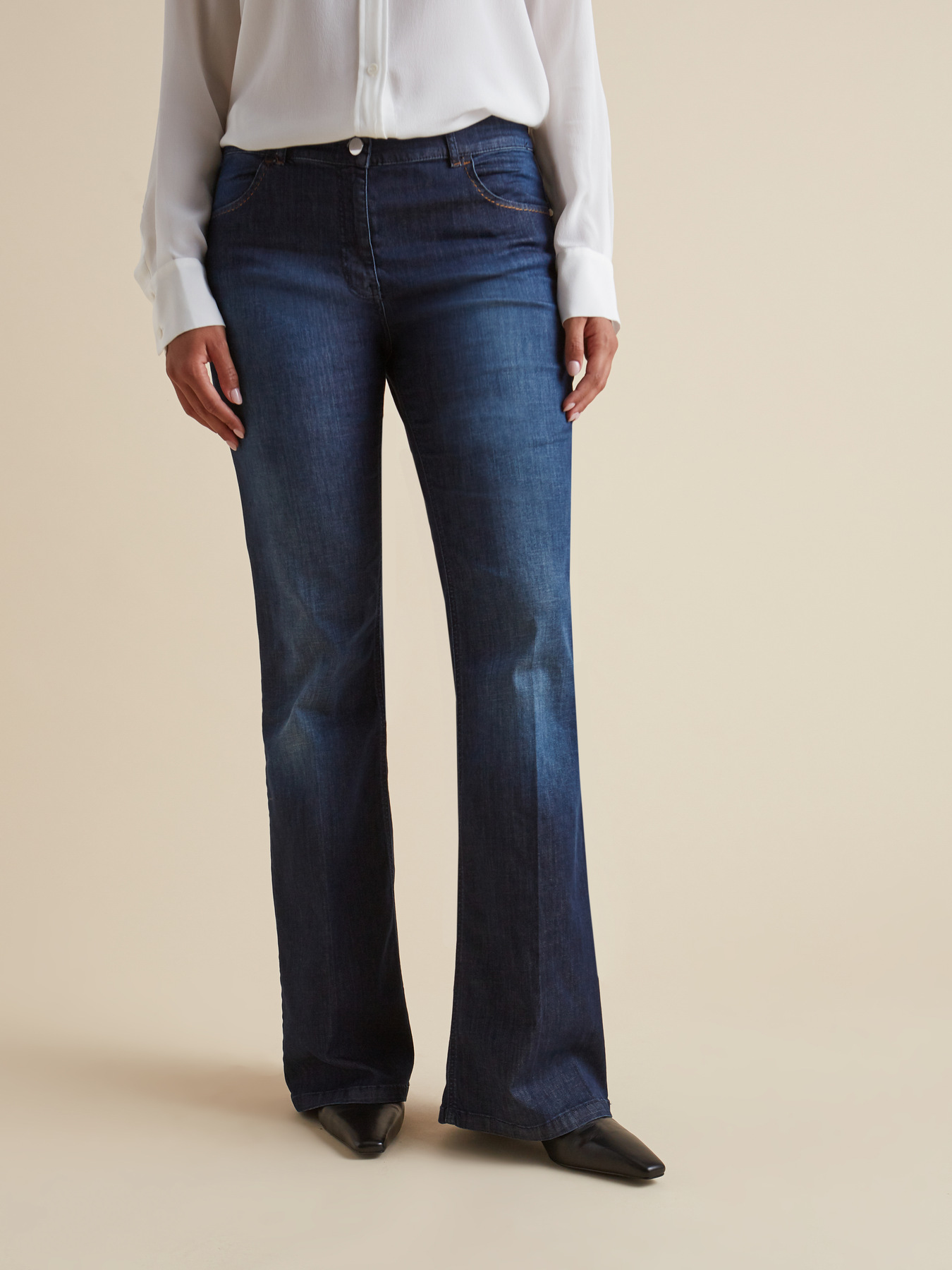 Jeans flare image number 2