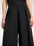 Weit geschnittene Hose mit Falten image number 2