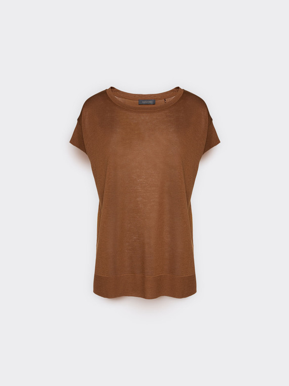 T-shirt com bordas caneladas