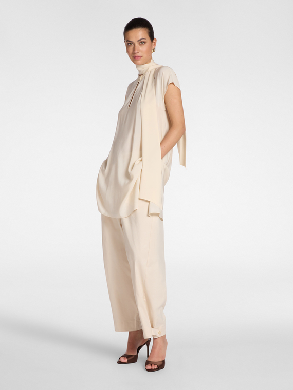 Pantalon barrel avec sangles au bas