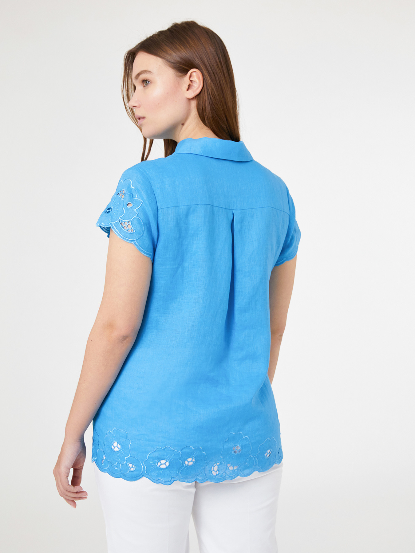 Blouse en lin avec broderie anglaise image number 1