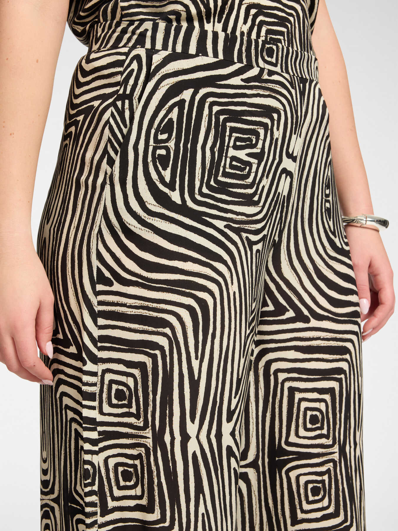 Bedruckte Palazzo-Hose aus Viskose image number 3