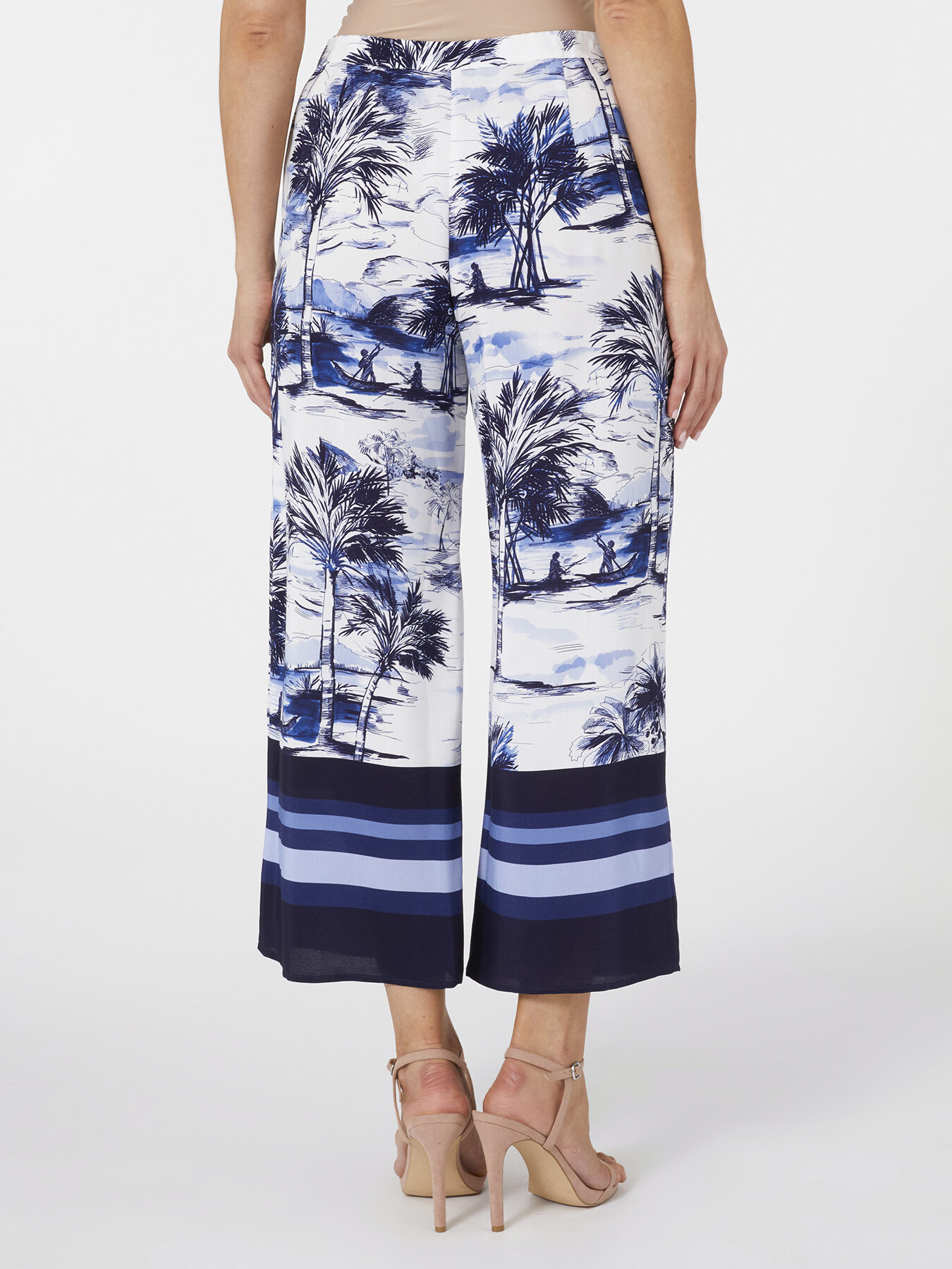 Printed cropped trousers image number 2