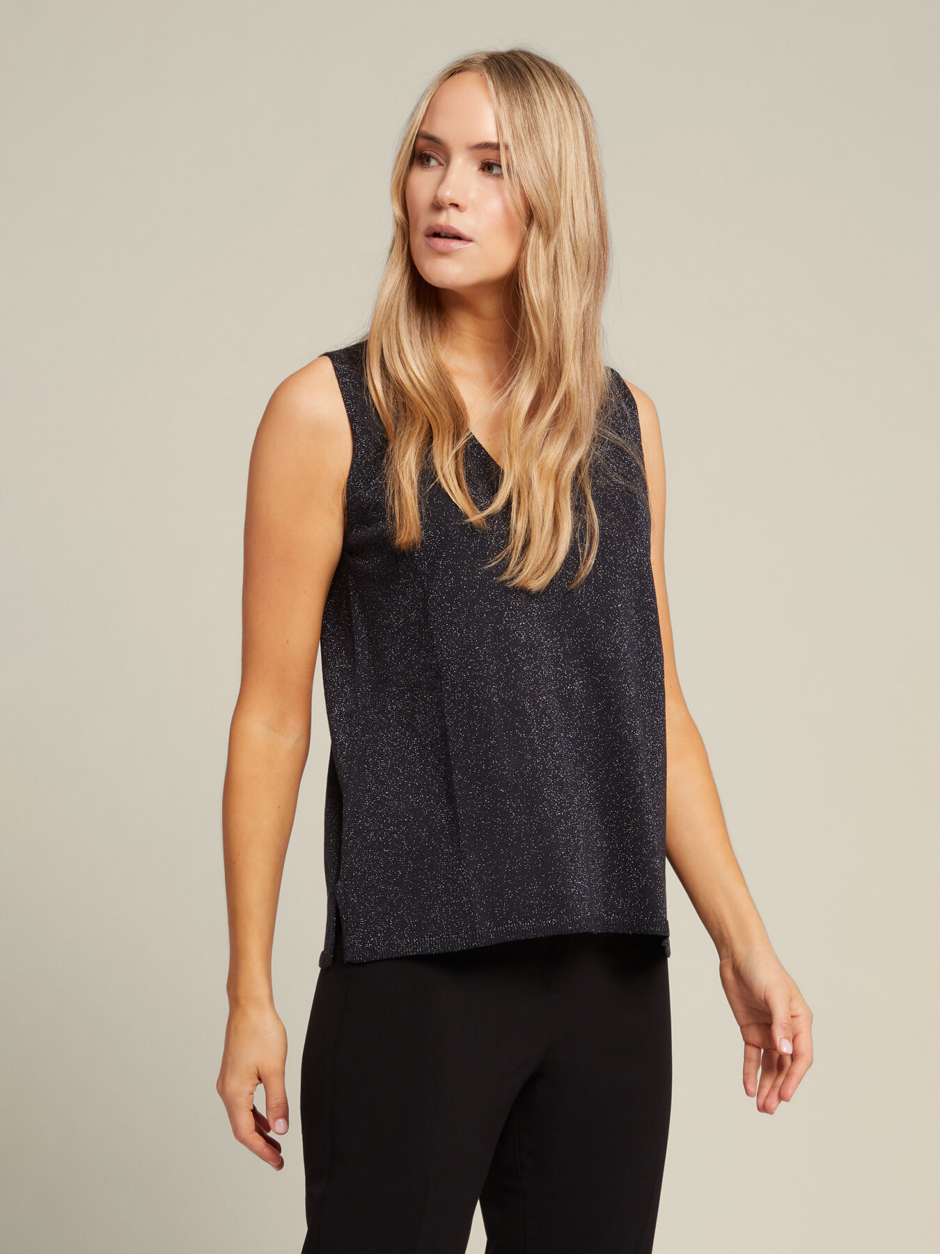 Top en punto de lúrex image number 0