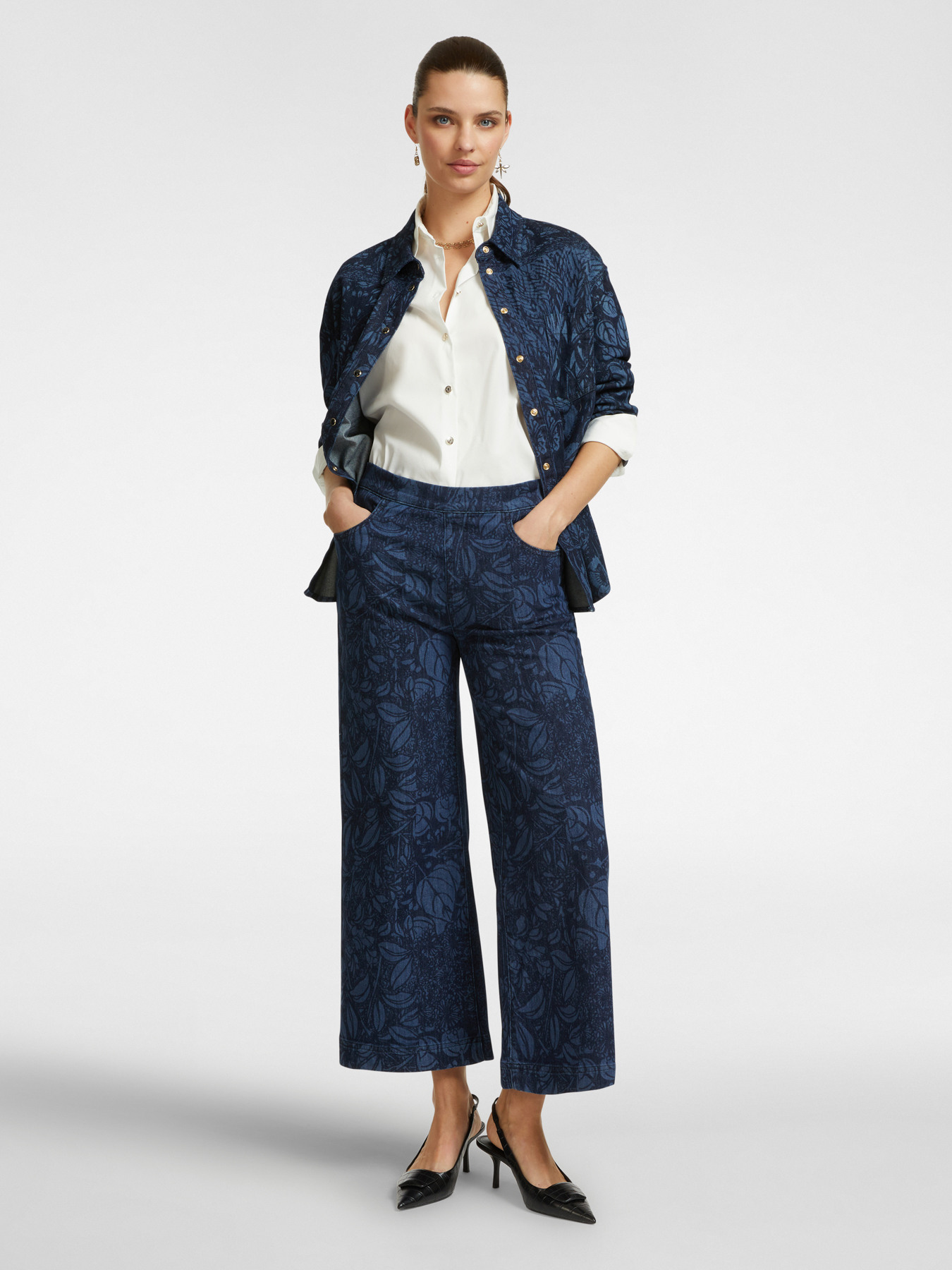 Jean "cropped" imprim&eacute; image number 0